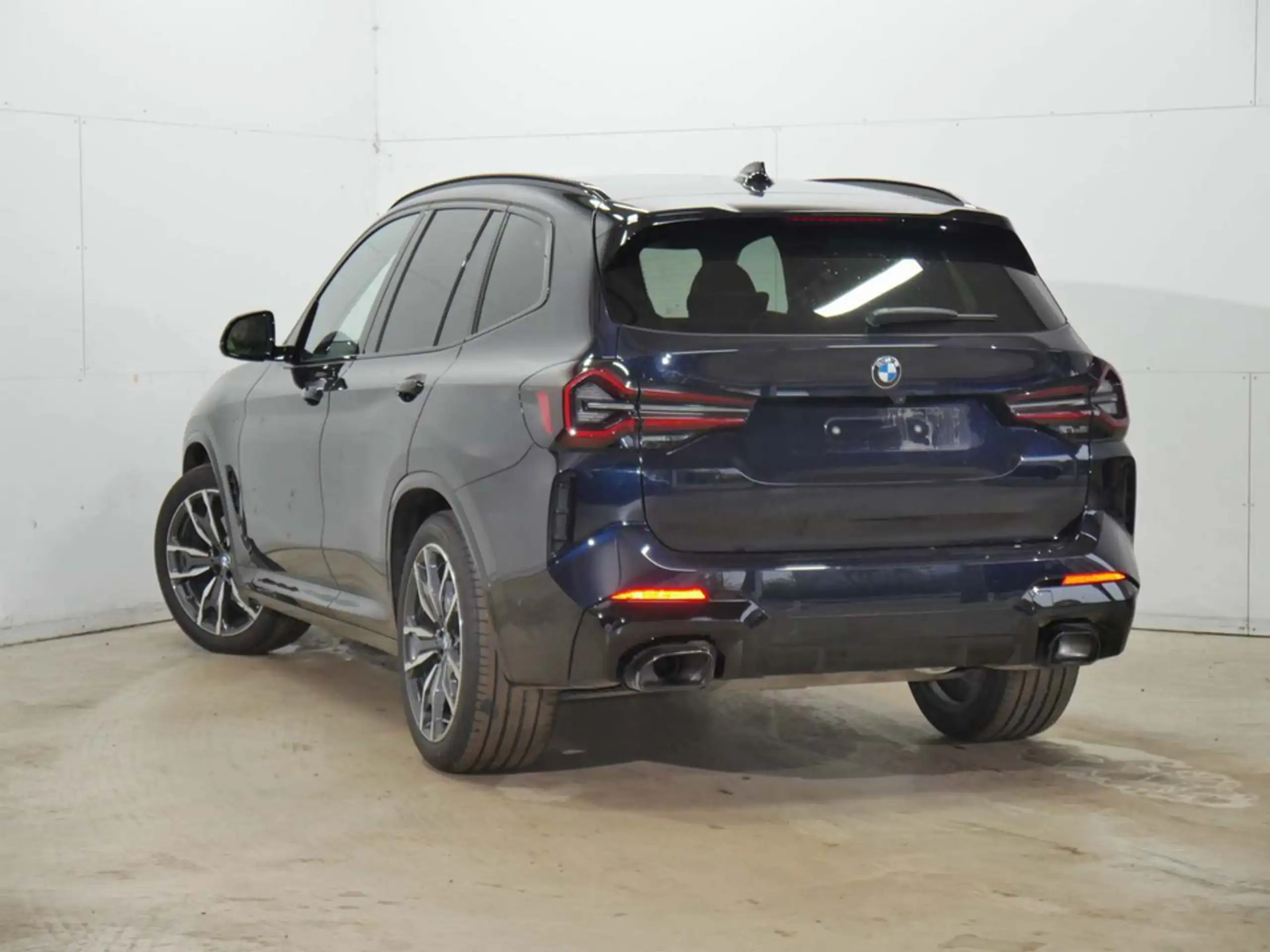 BMW - X3