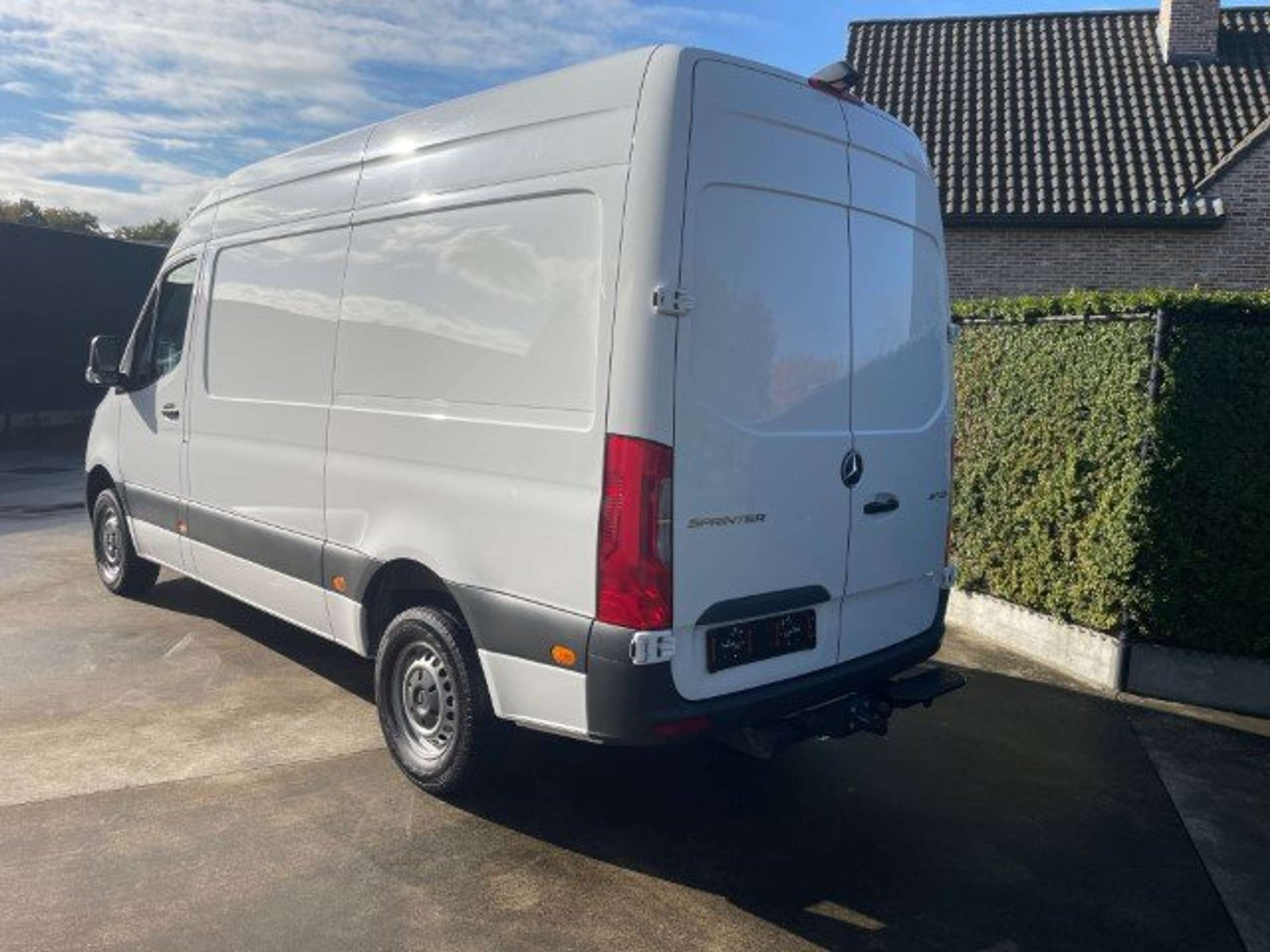 Mercedes-Benz - Sprinter