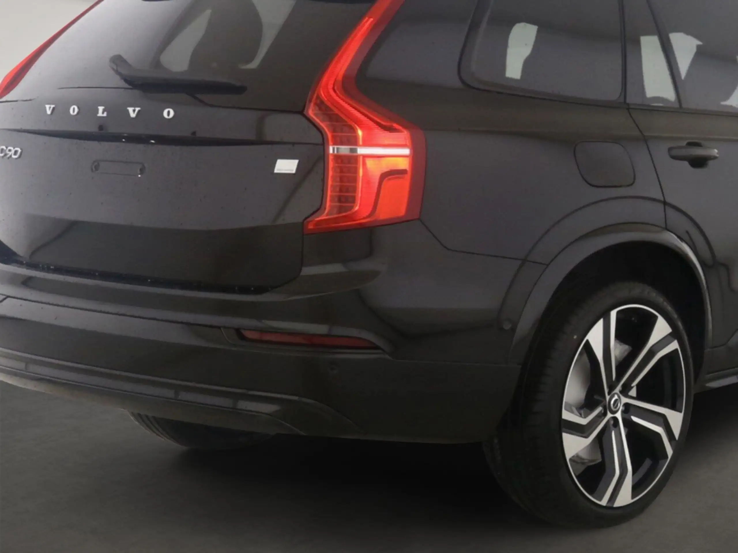 Volvo - XC90