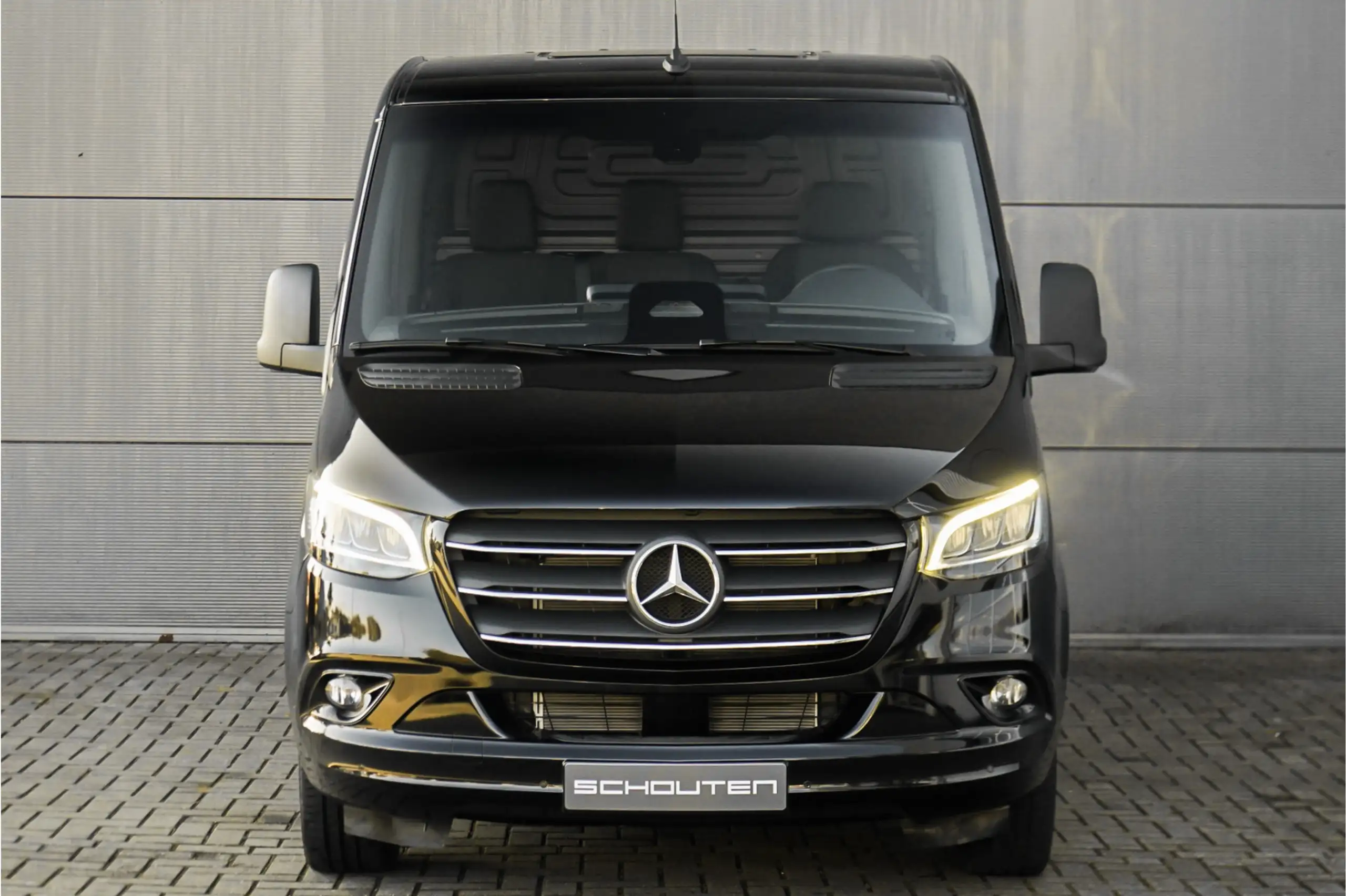 Mercedes-Benz - Sprinter