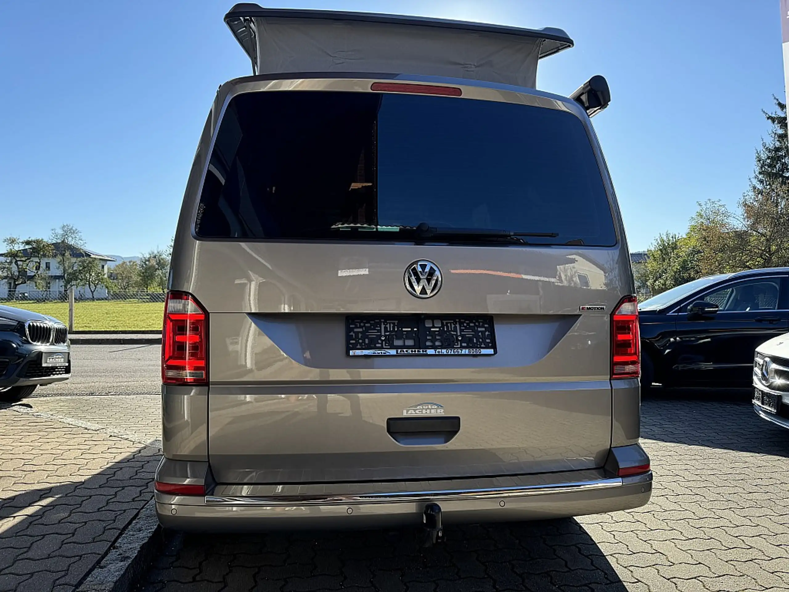 Volkswagen - T6 California