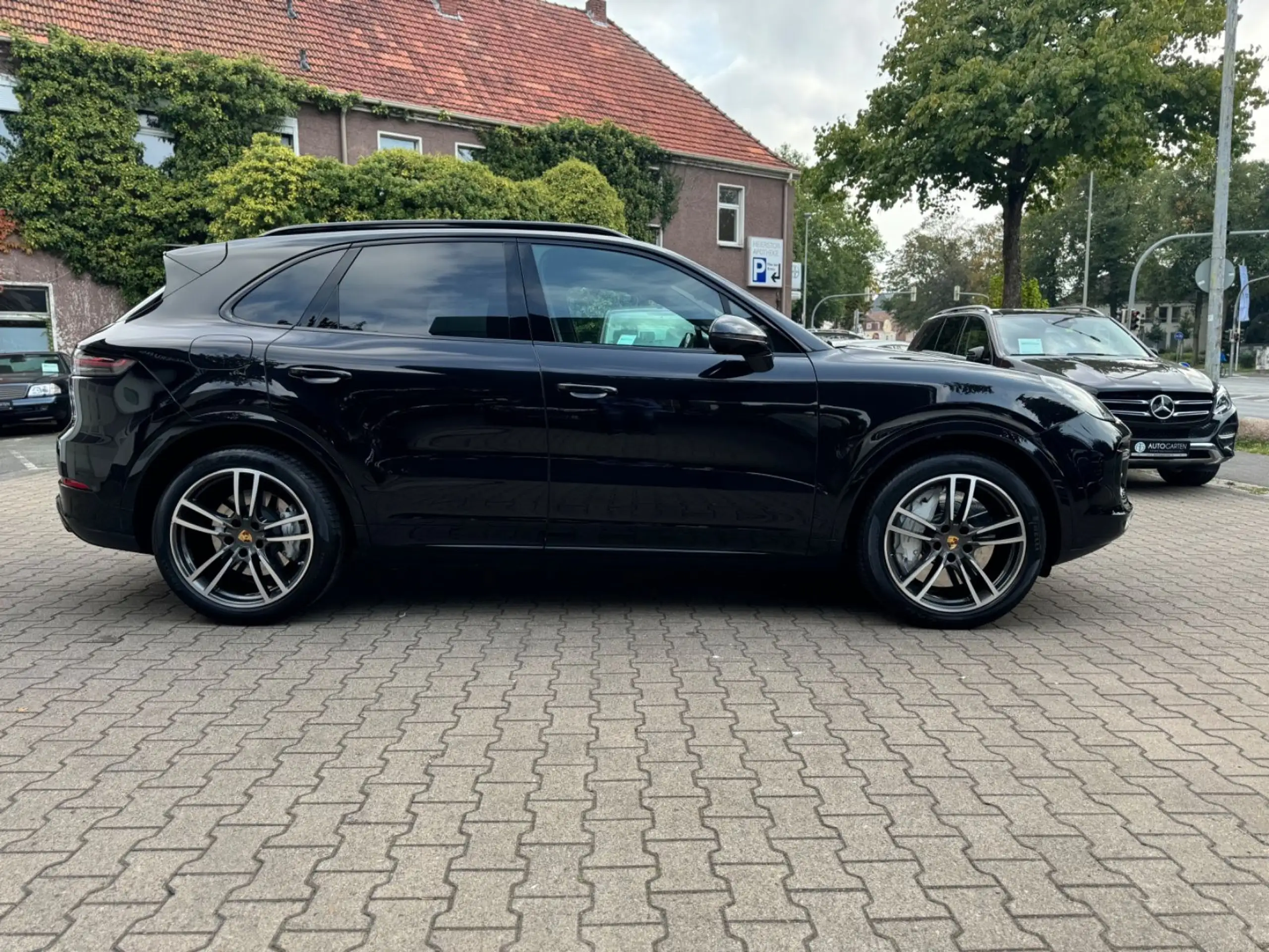 Porsche - Cayenne