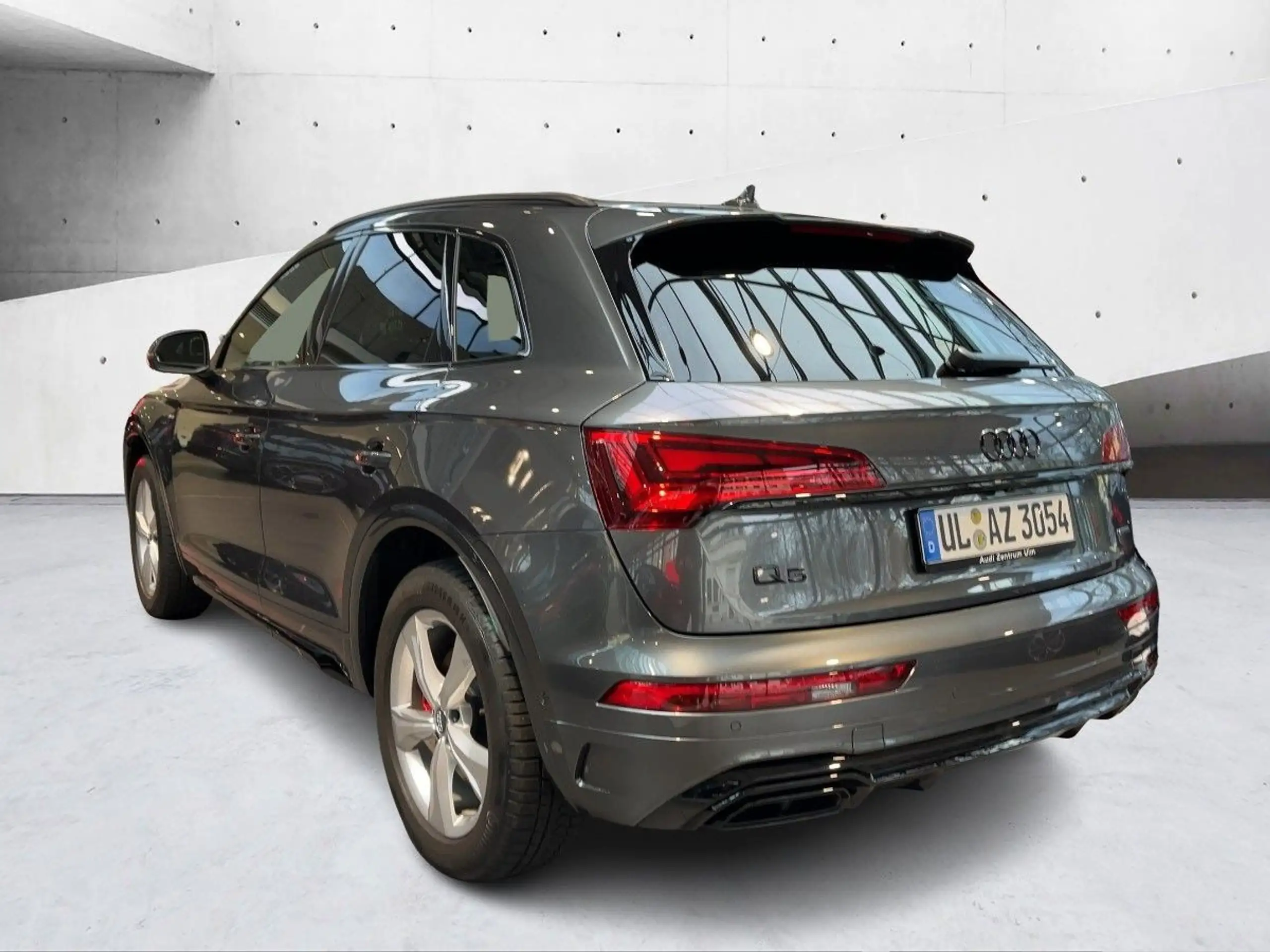 Audi - Q5