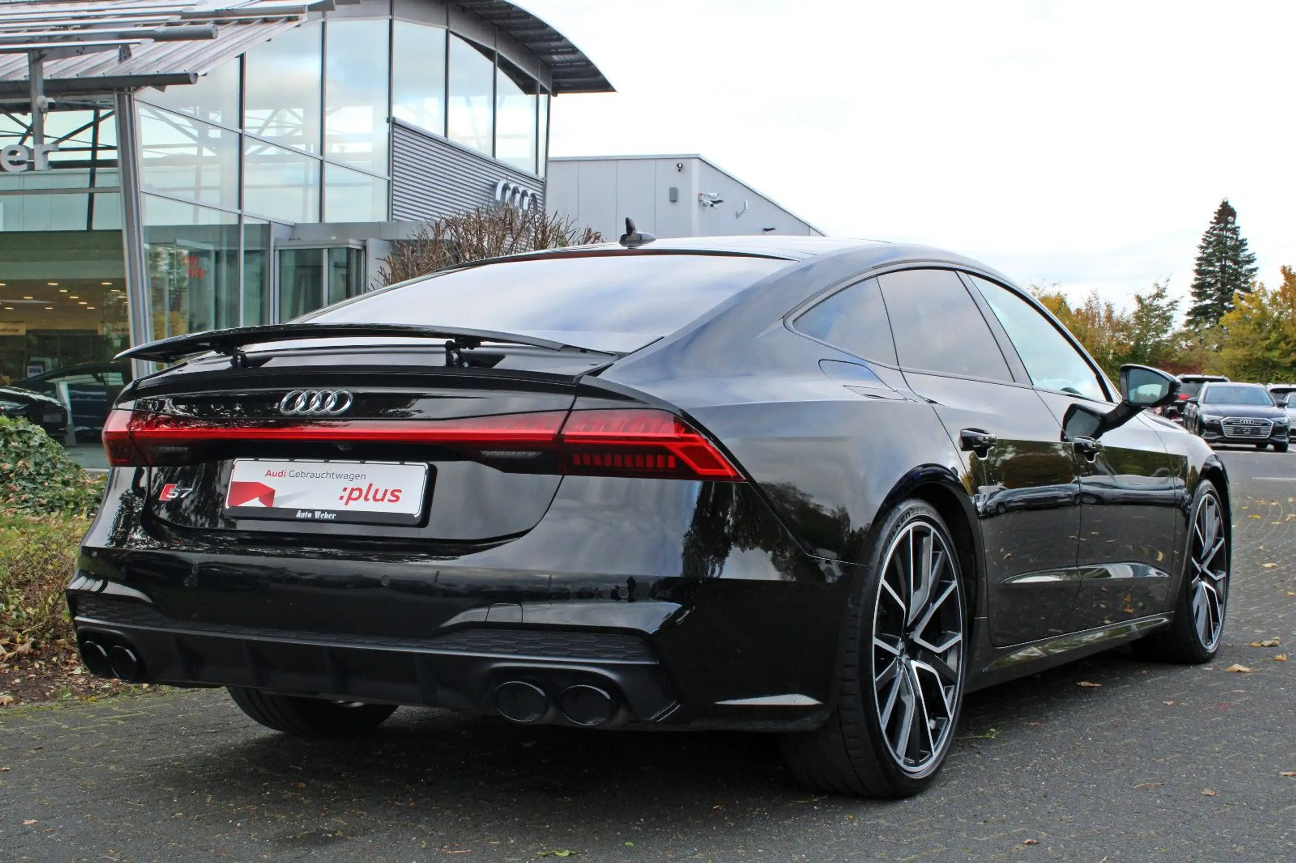 Audi - S7