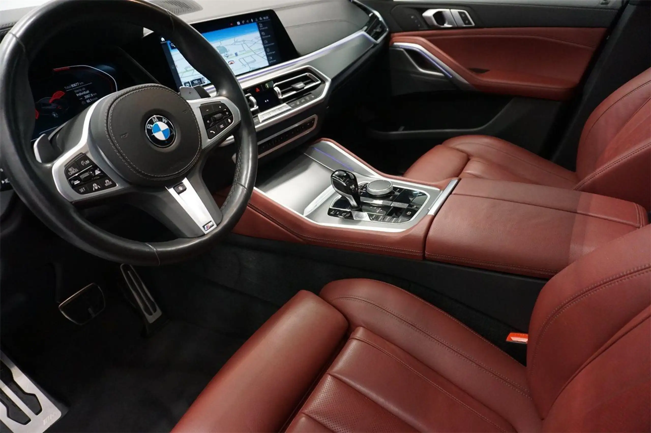 BMW - X6