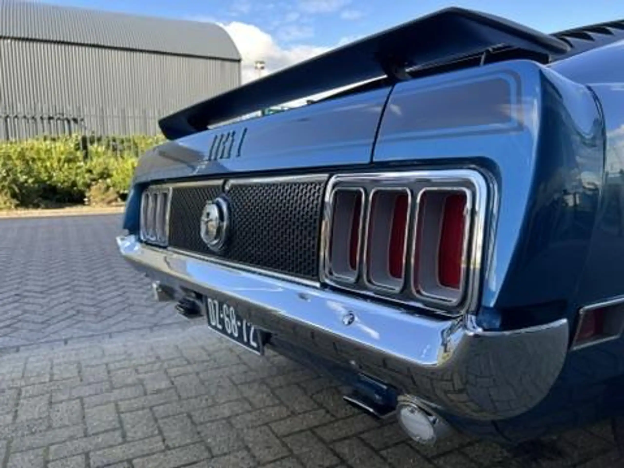 Ford - Mustang