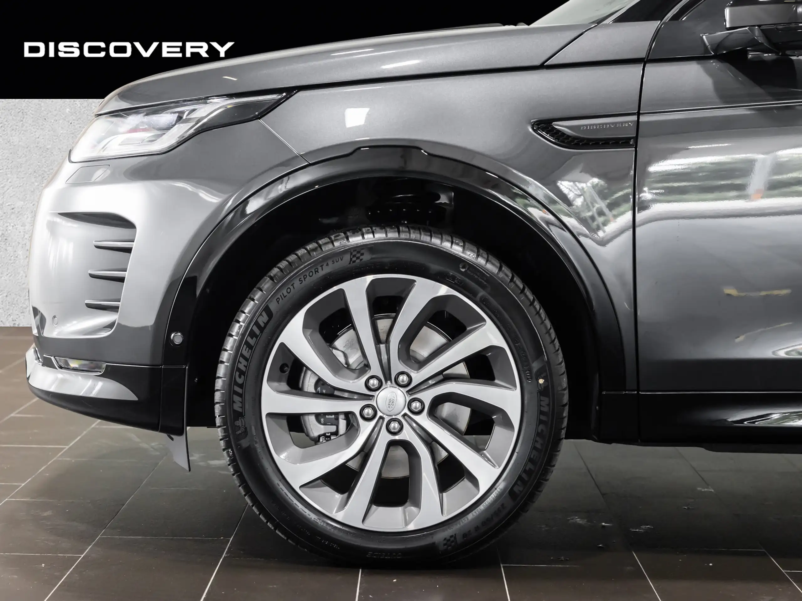 Land Rover - Discovery Sport