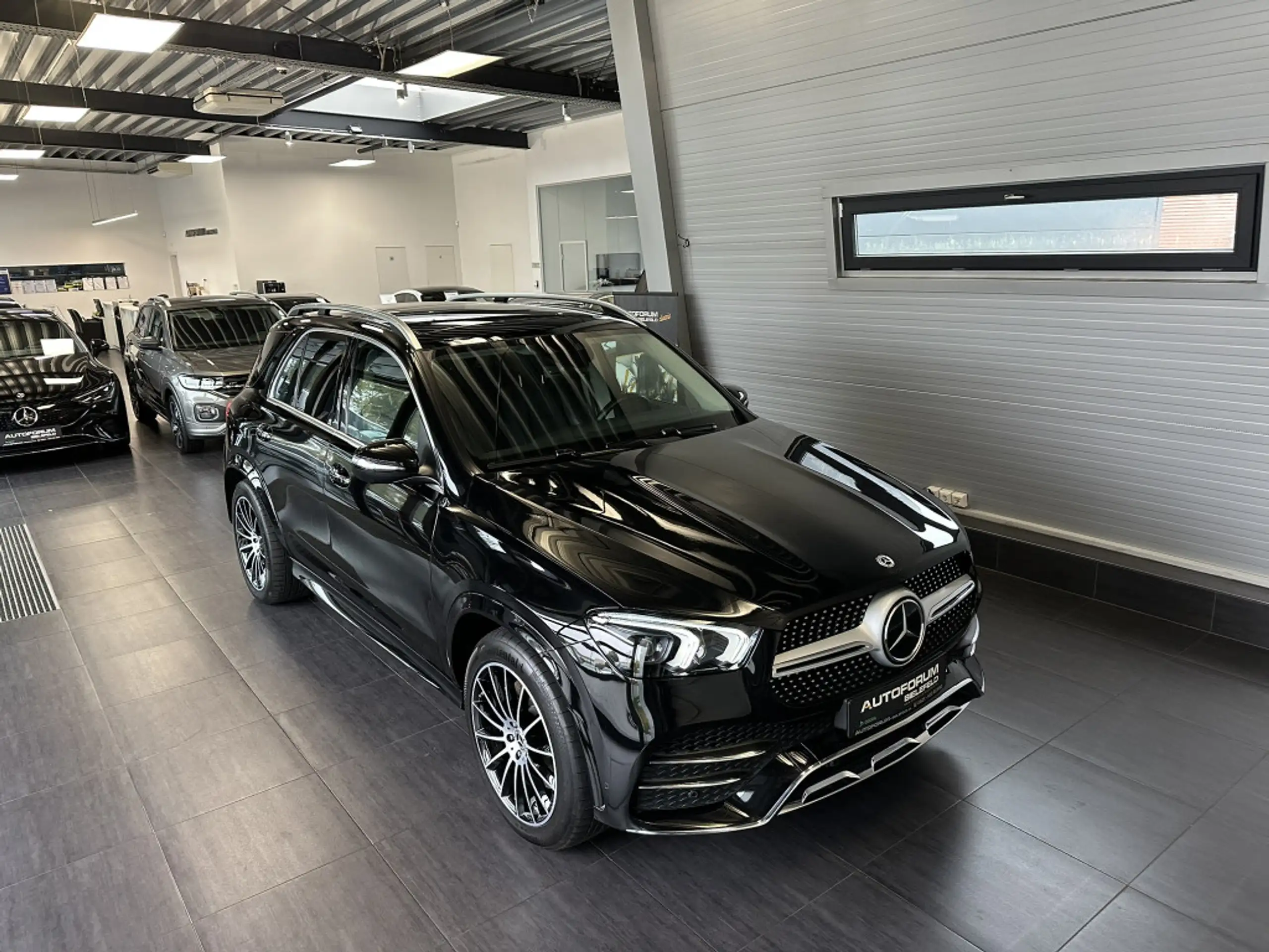 Mercedes-Benz - GLE 350