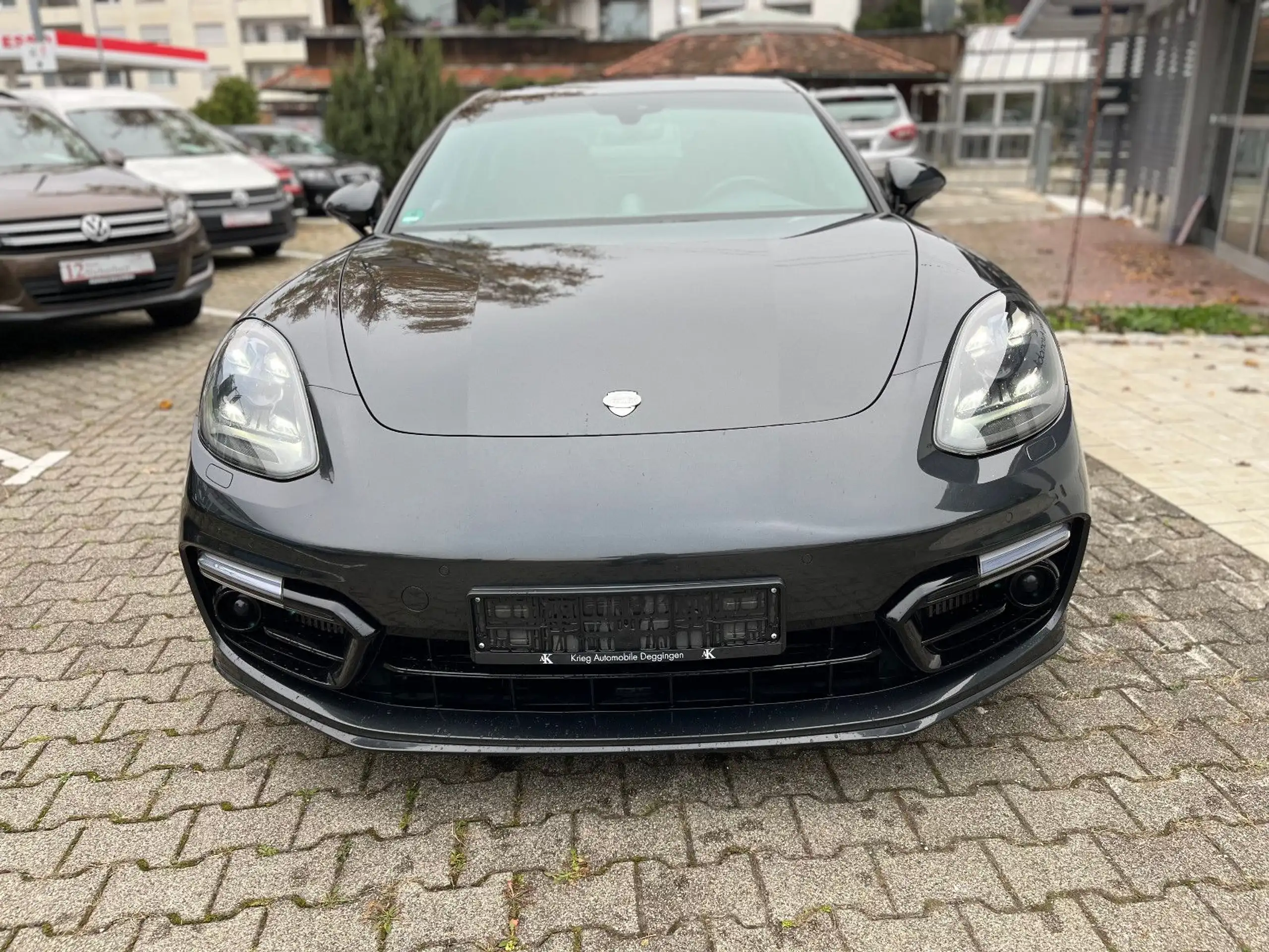 Porsche - Panamera