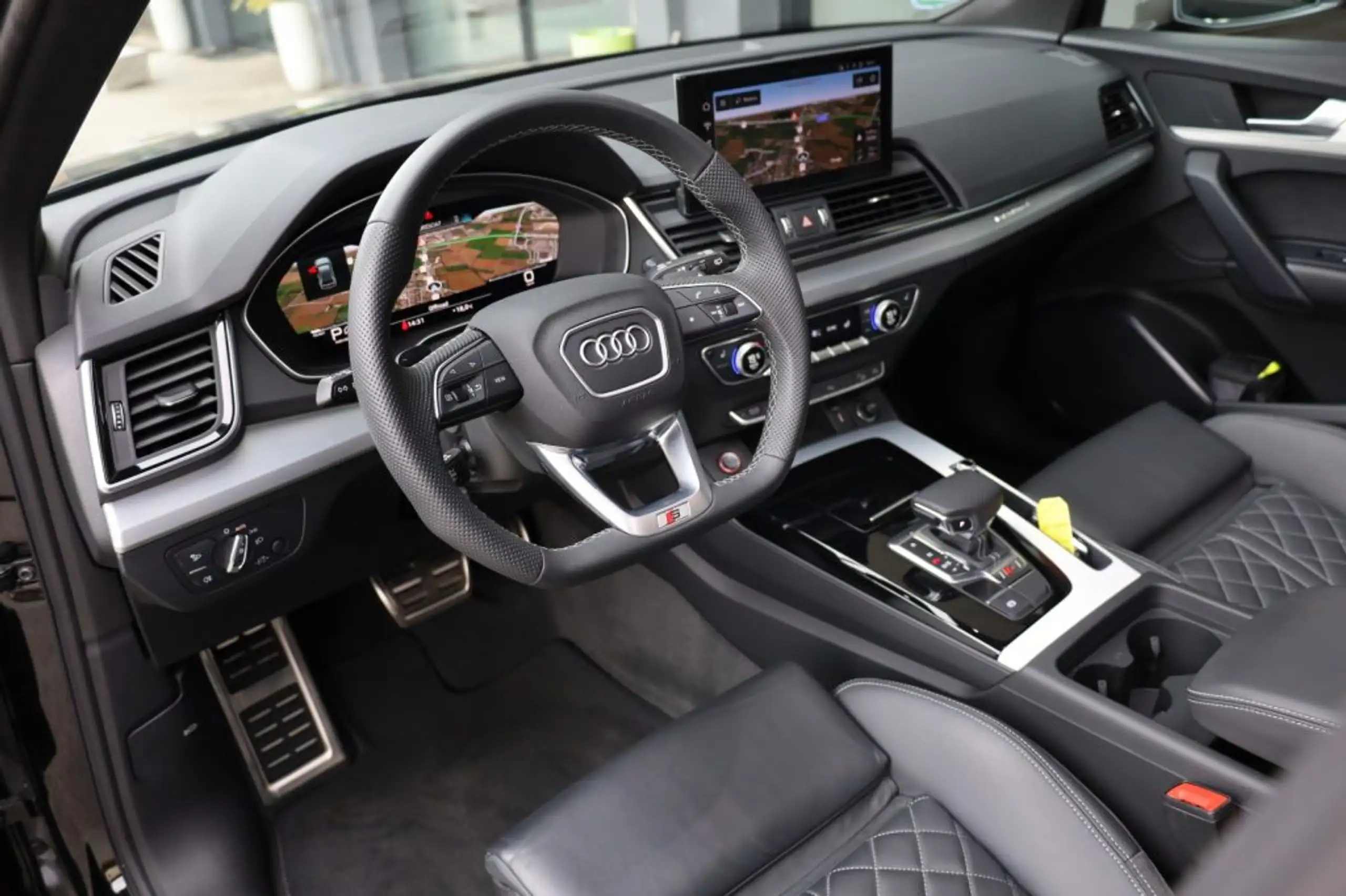 Audi - SQ5