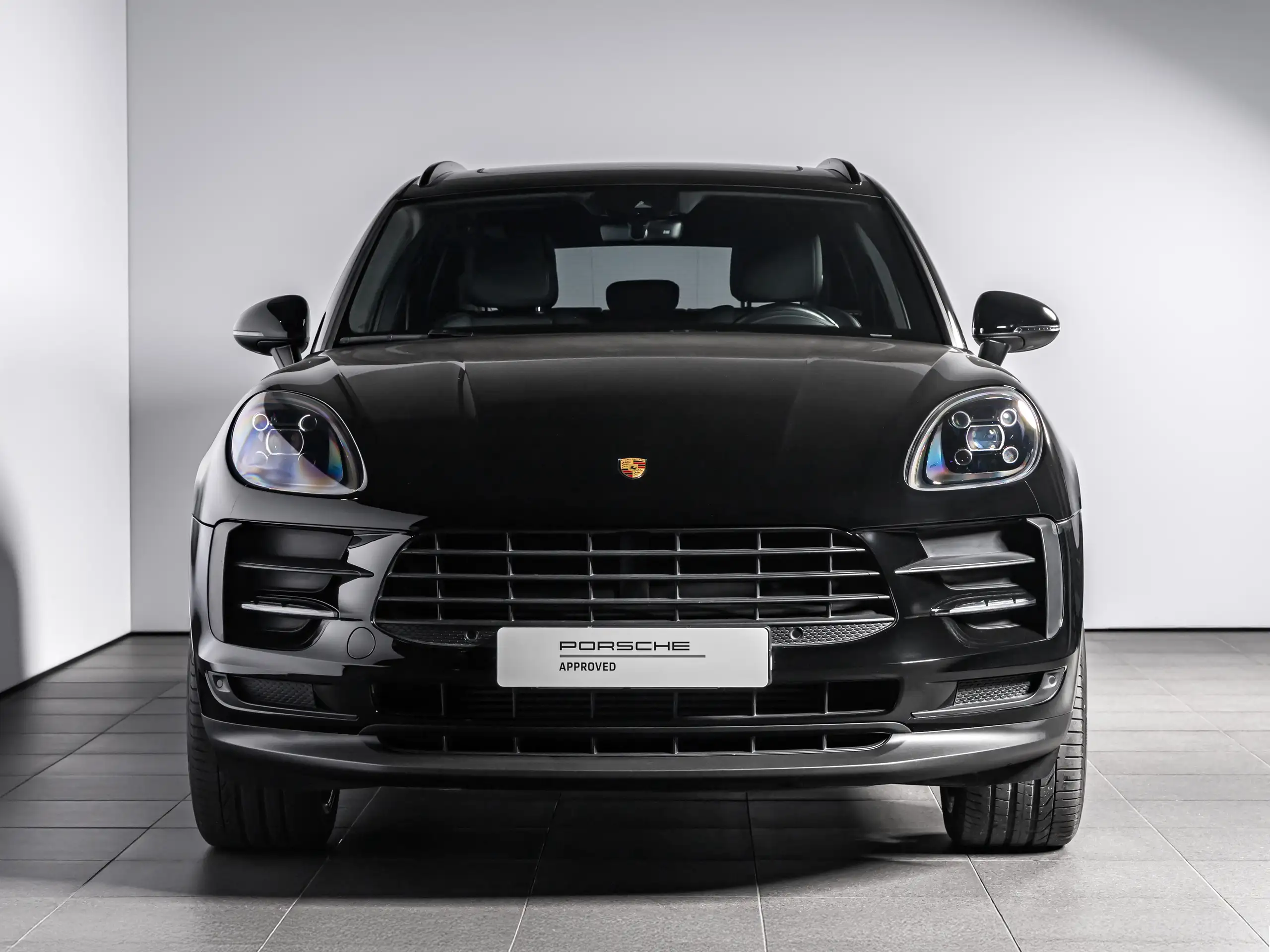 Porsche - Macan