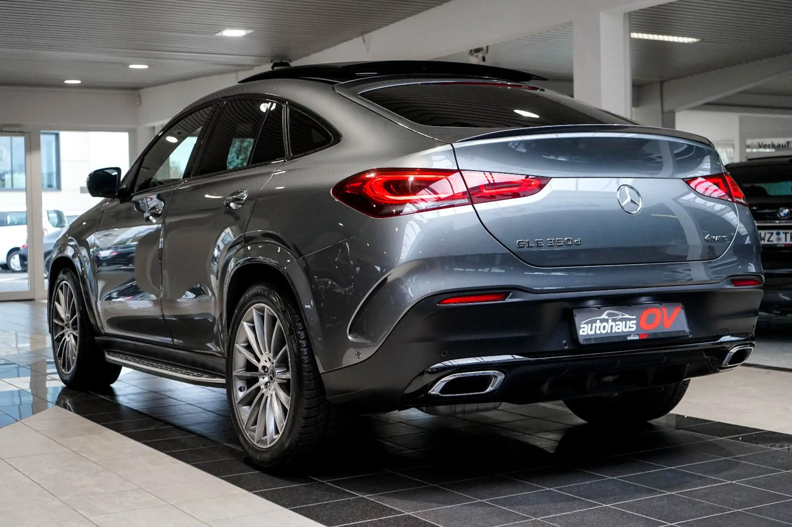 Mercedes-Benz - GLE 350