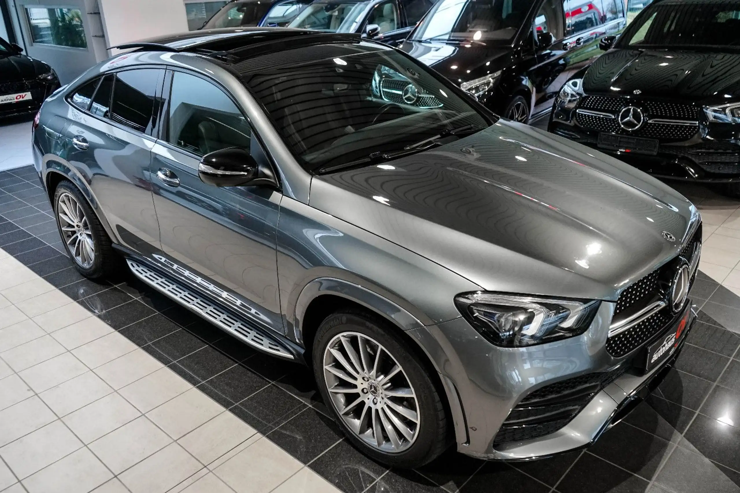 Mercedes-Benz - GLE 350