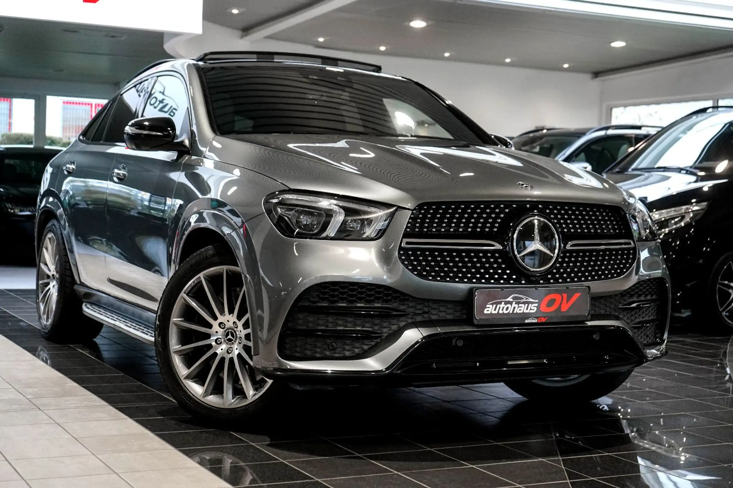 Mercedes-Benz - GLE 350