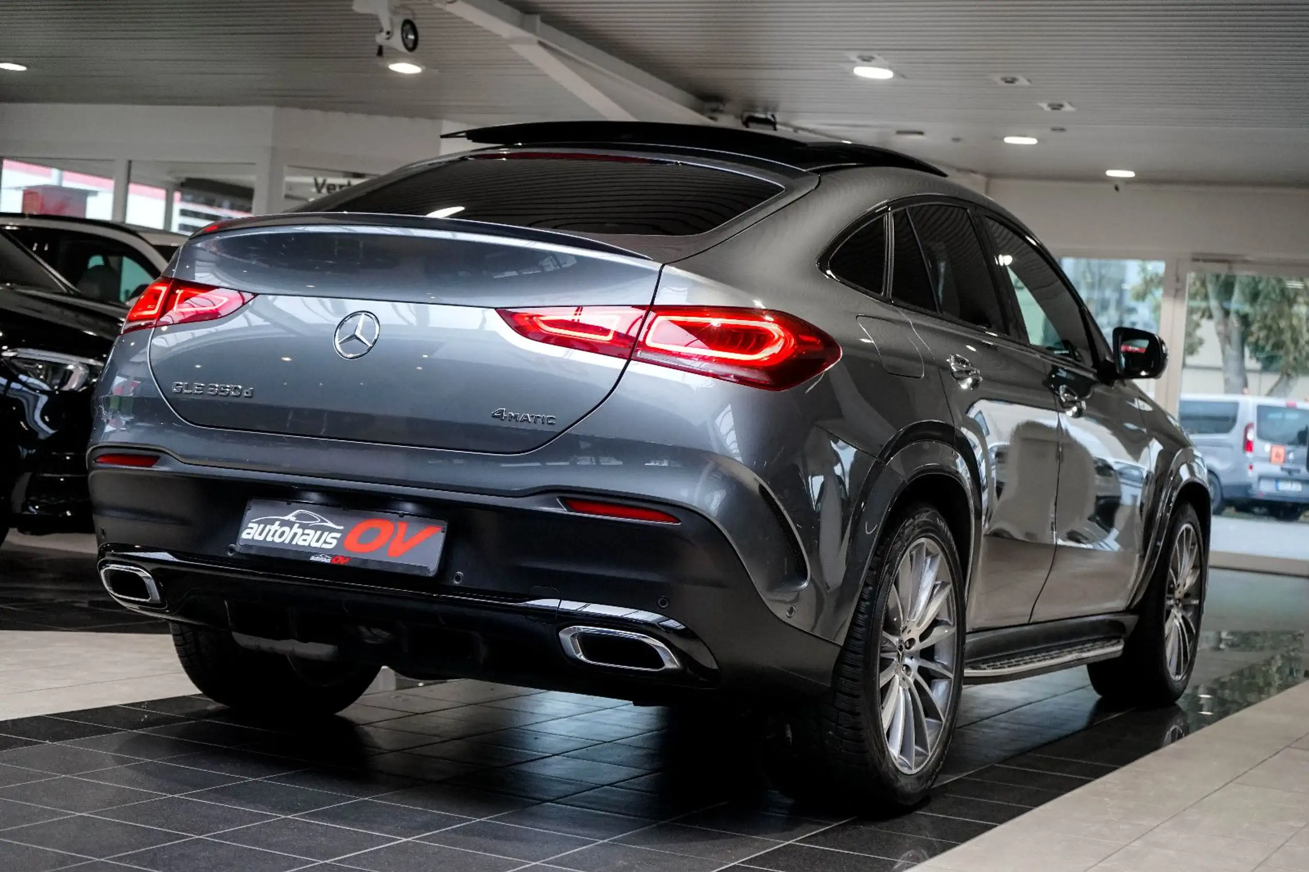 Mercedes-Benz - GLE 350