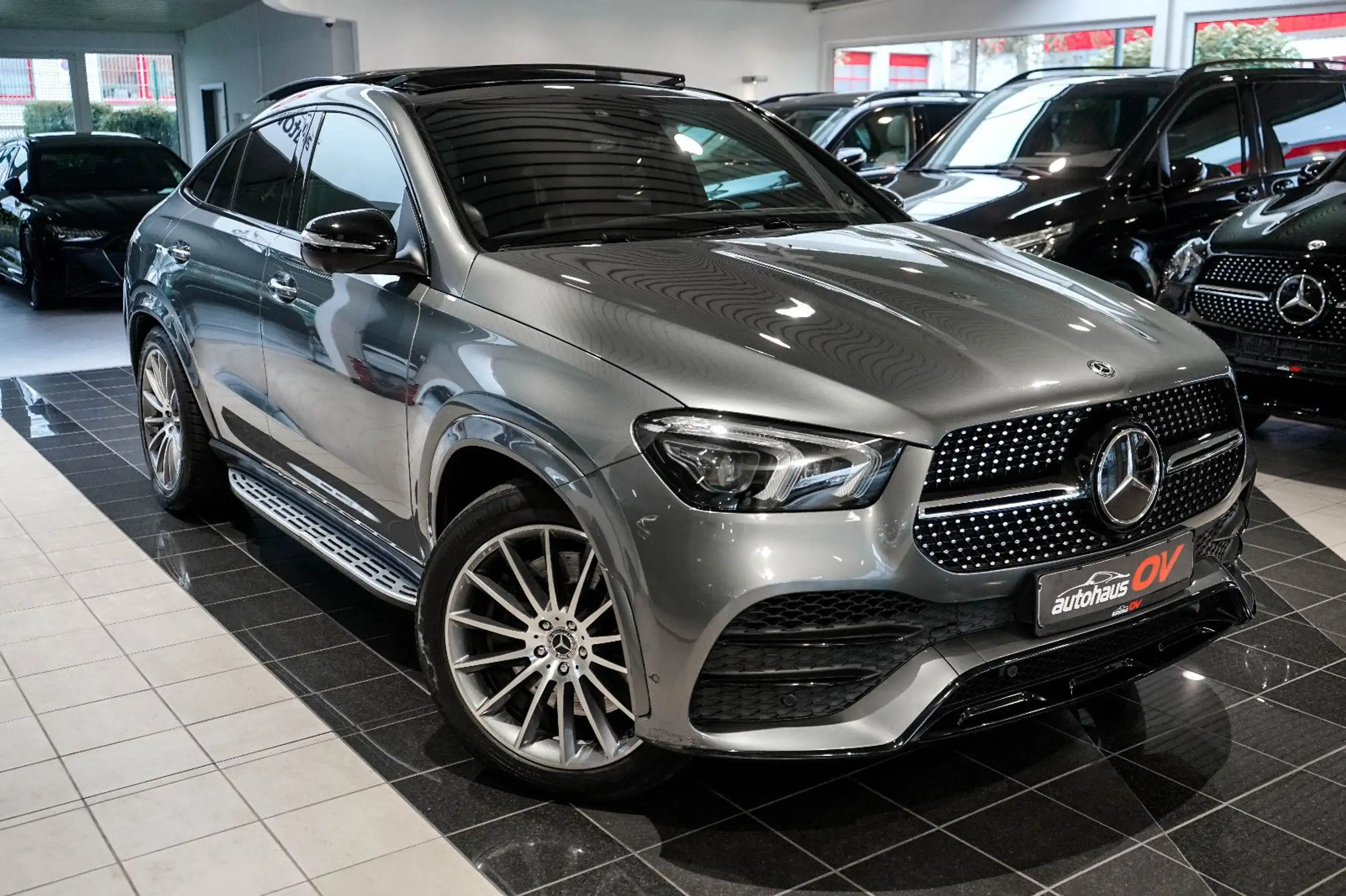 Mercedes-Benz - GLE 350