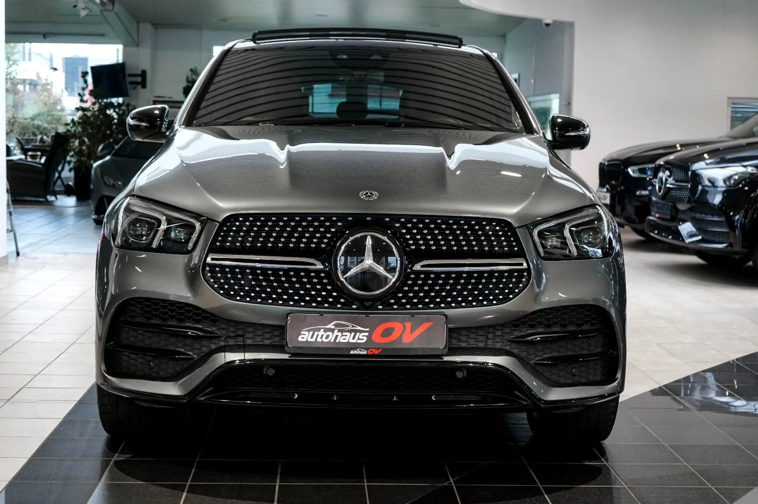 Mercedes-Benz - GLE 350