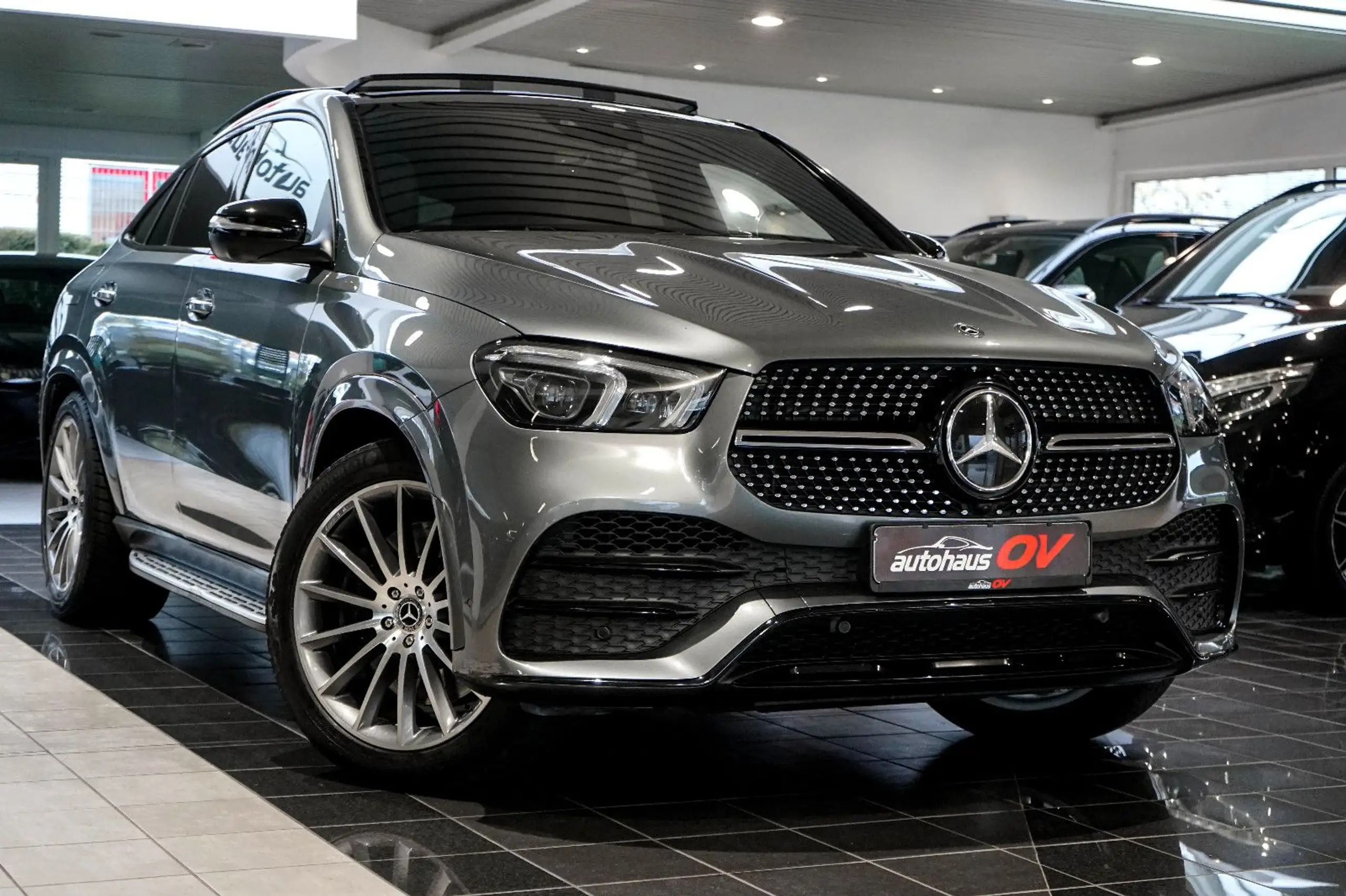 Mercedes-Benz - GLE 350