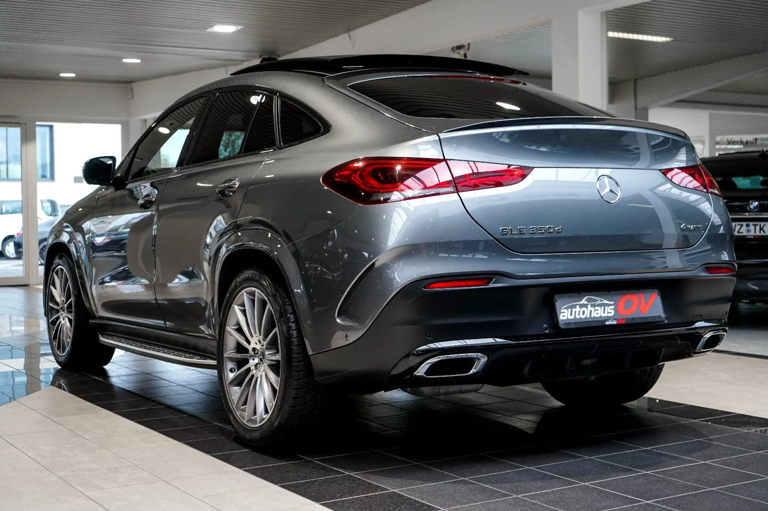 Mercedes-Benz - GLE 350