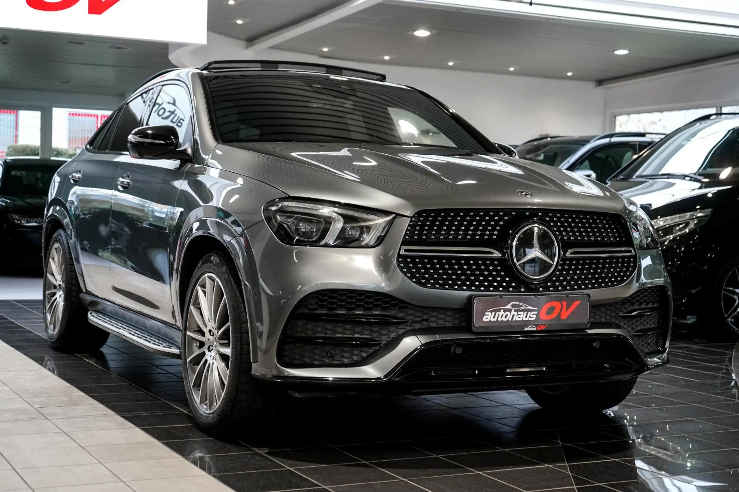 Mercedes-Benz - GLE 350