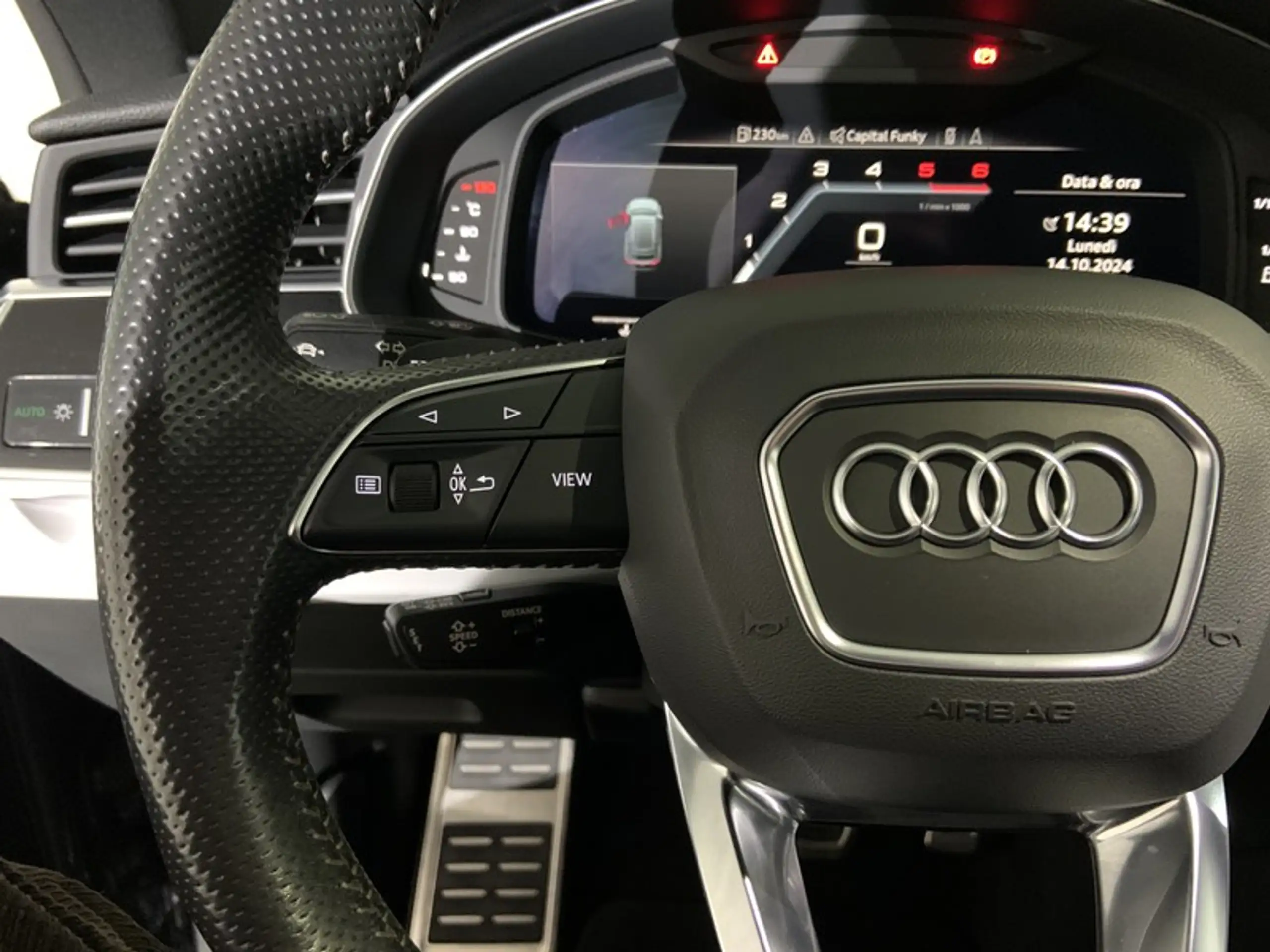 Audi - SQ8