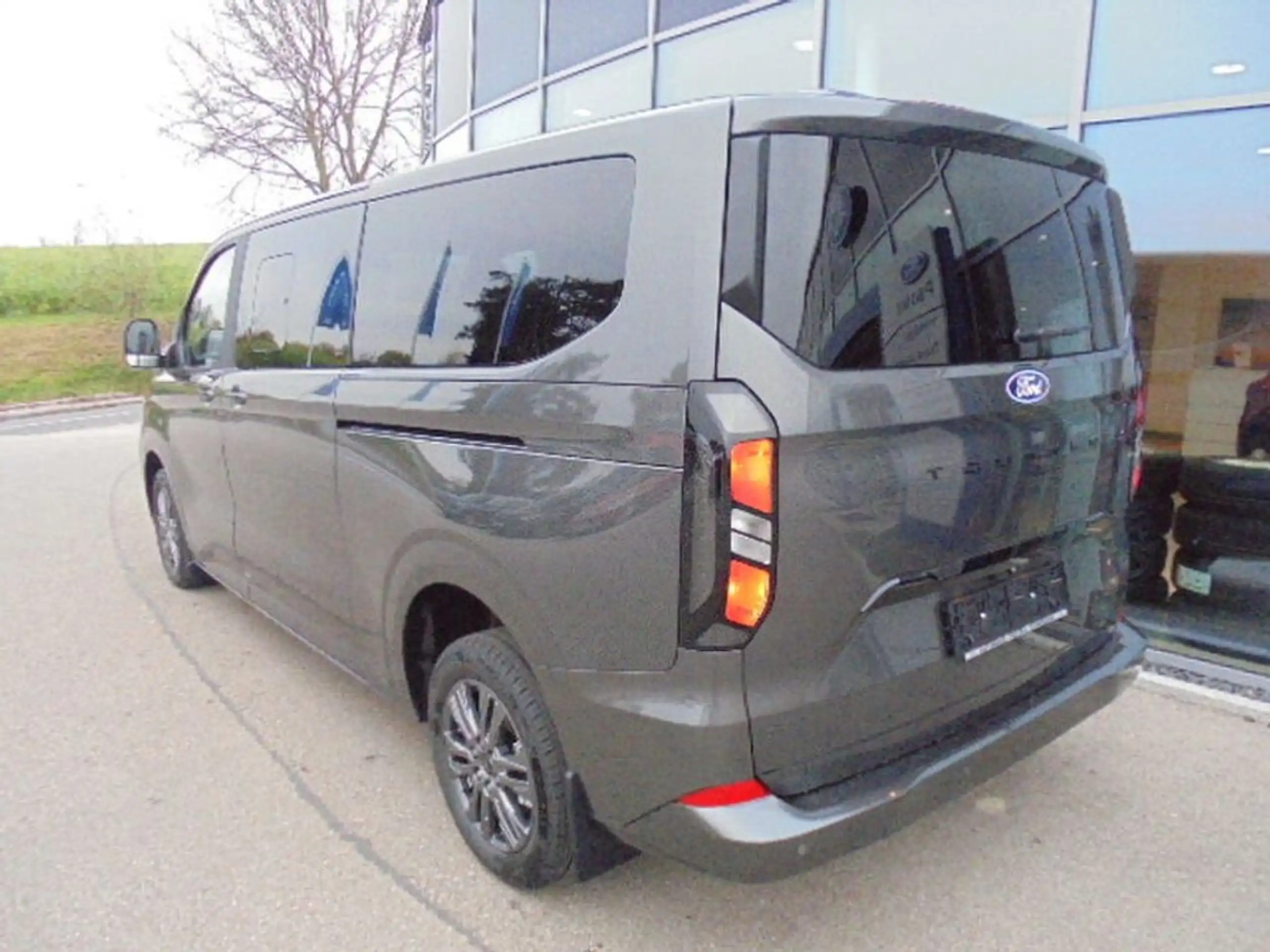 Ford - Transit Custom