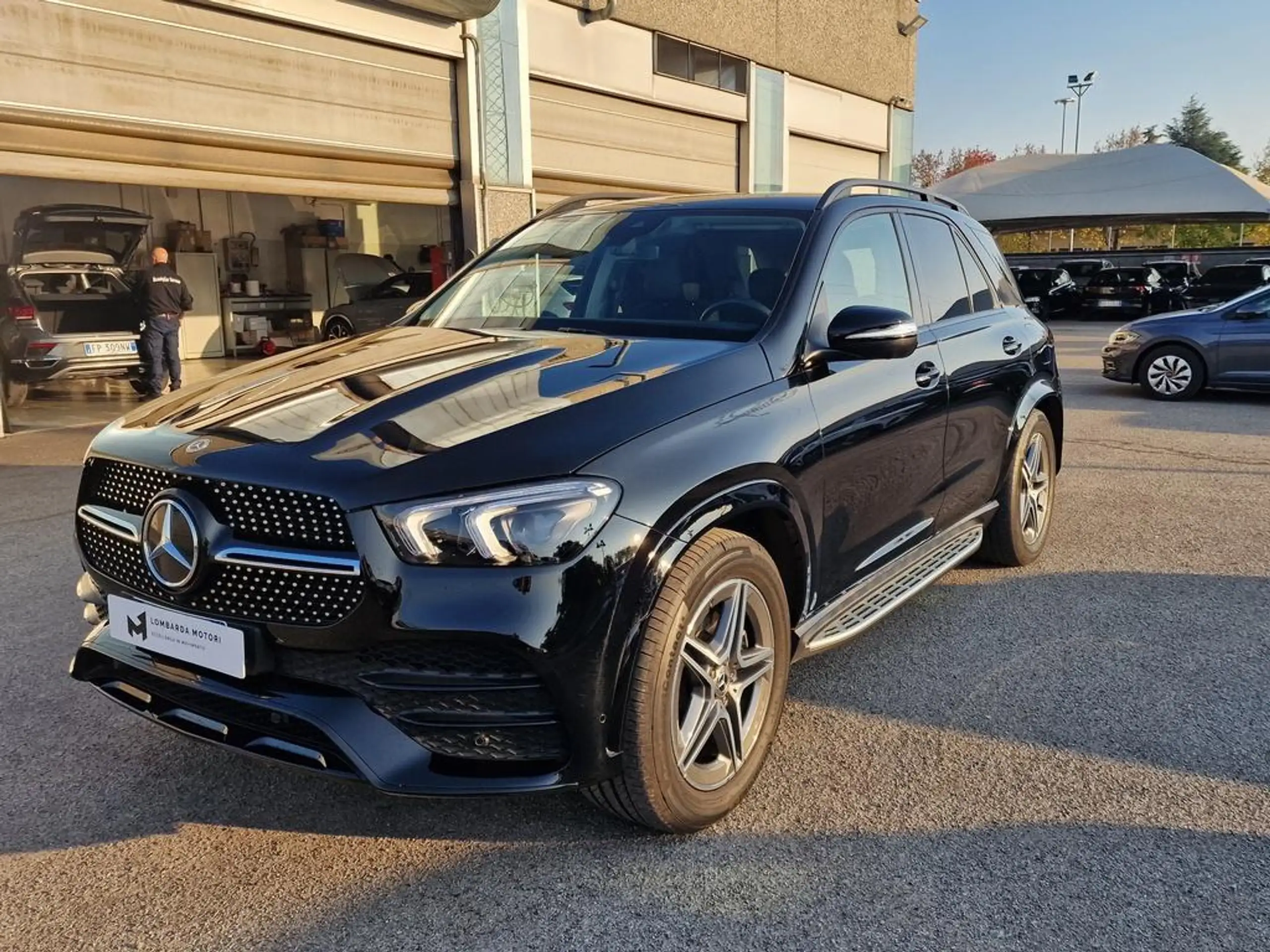 Mercedes-Benz - GLE 350