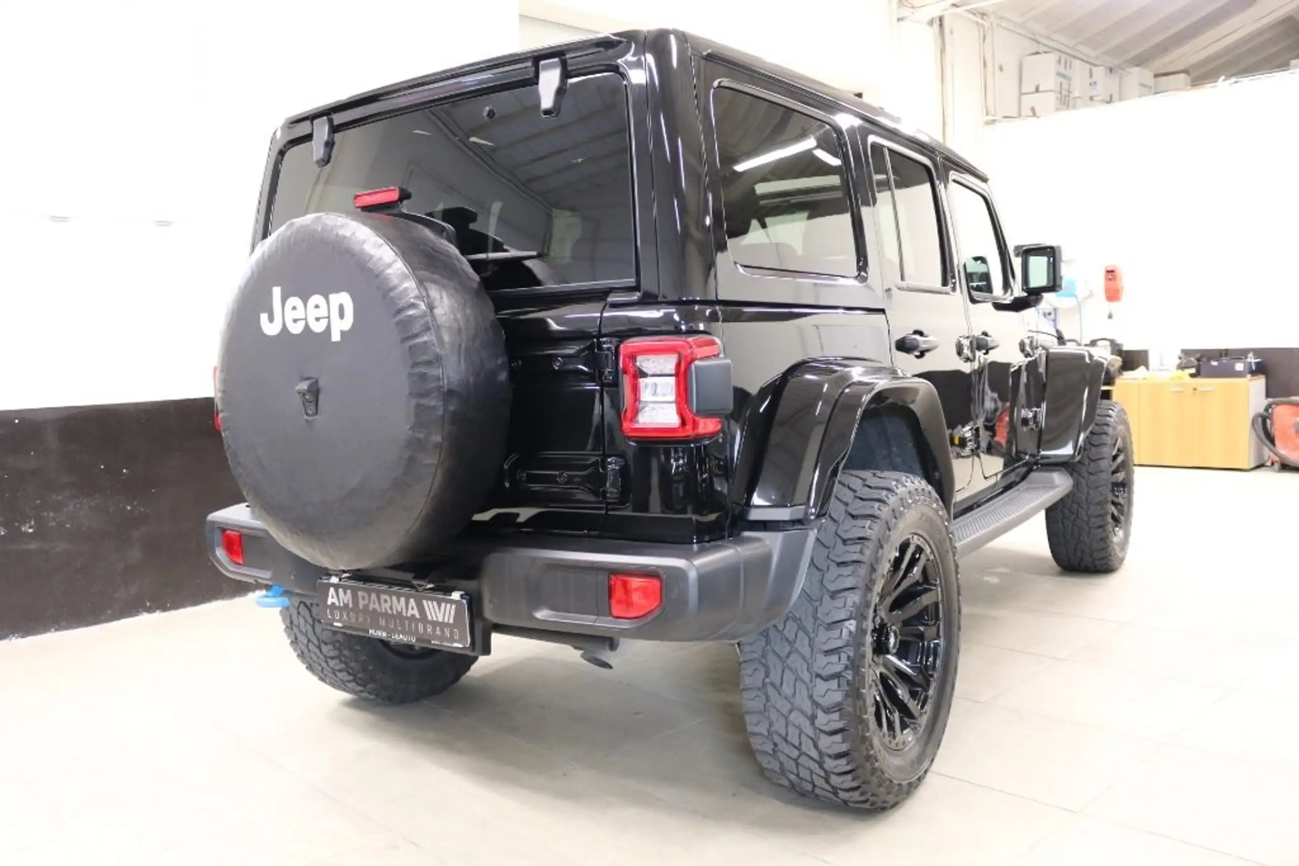 Jeep - Wrangler