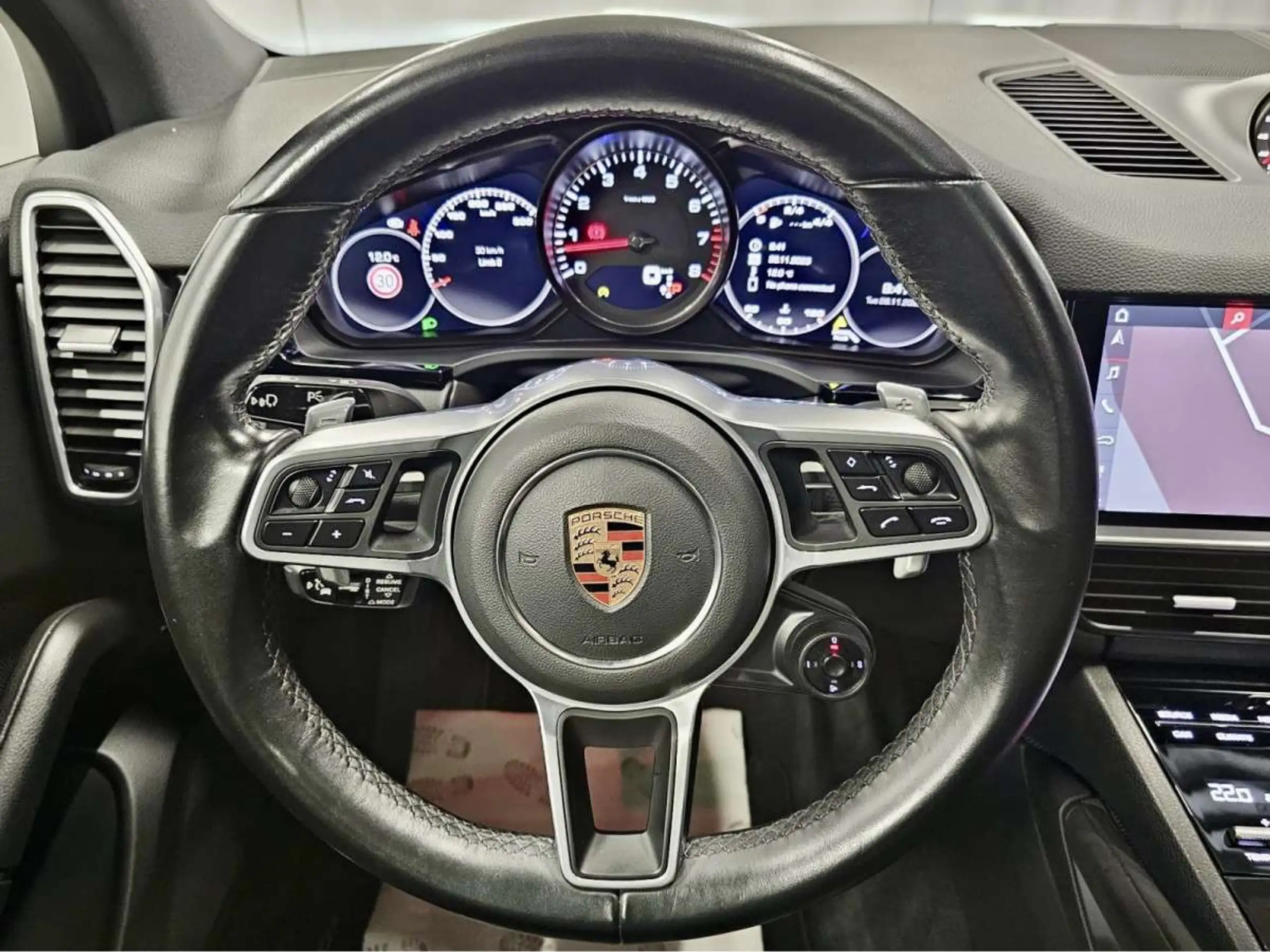 Porsche - Cayenne