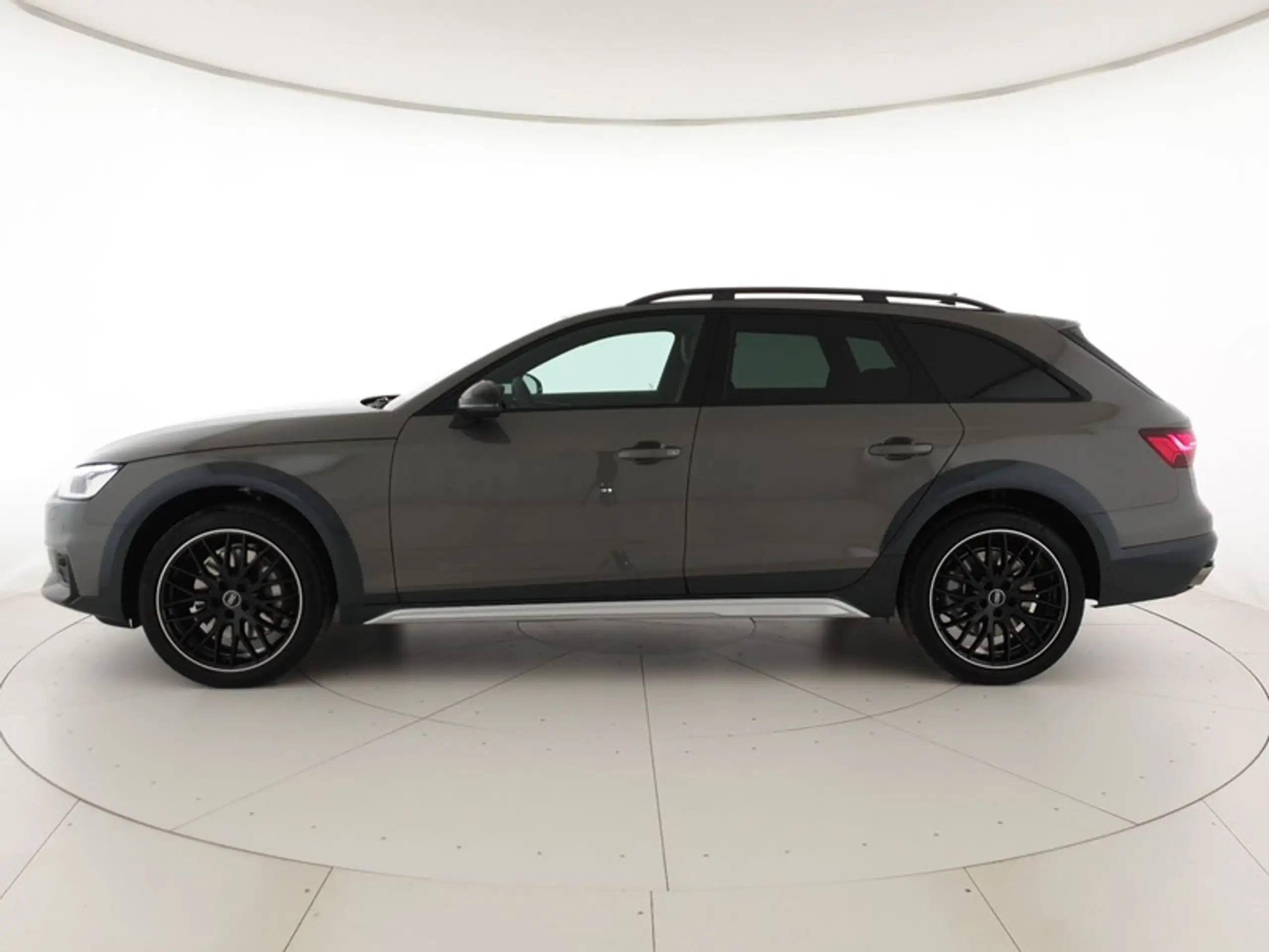 Audi - A4 allroad