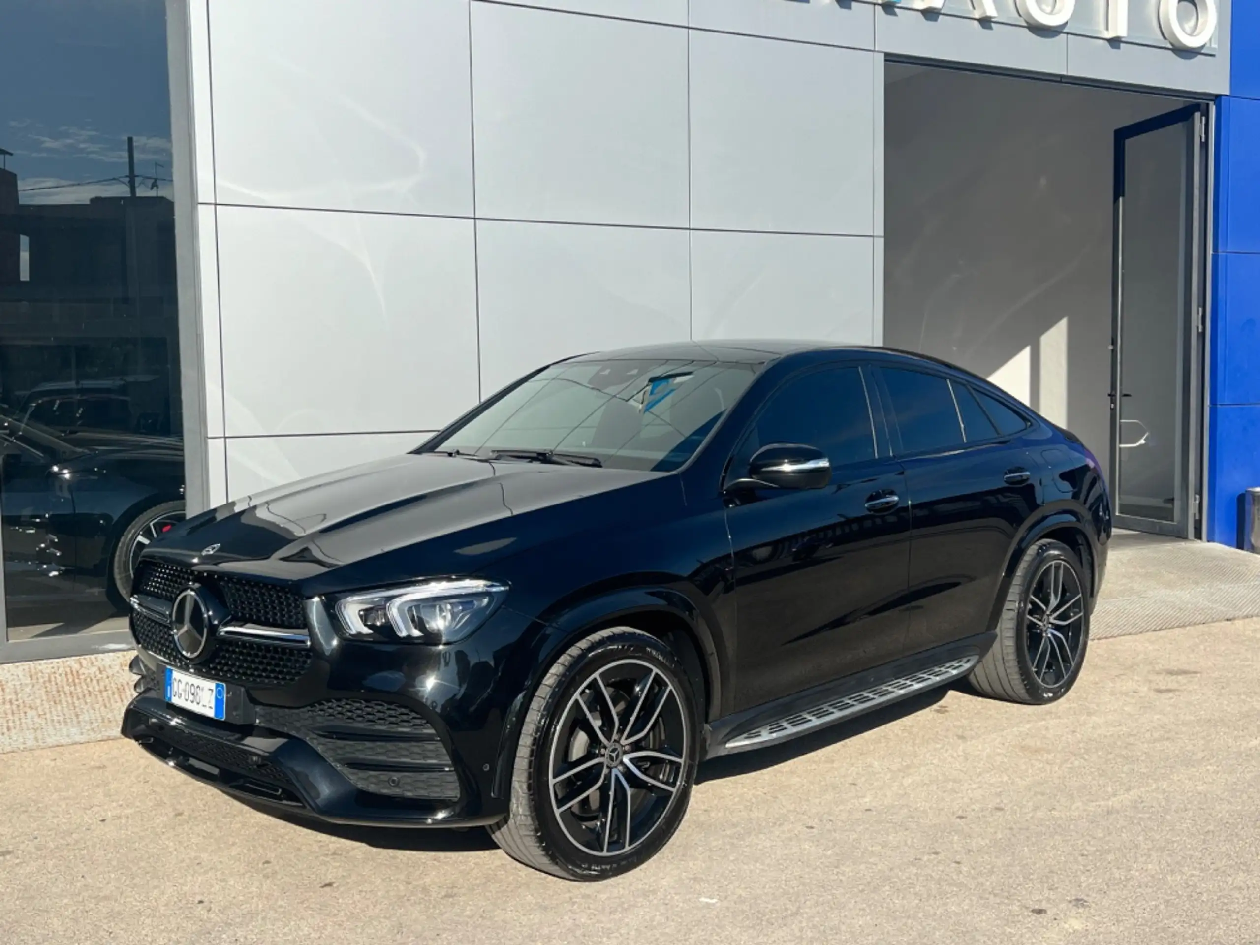 Mercedes-Benz - GLE 350