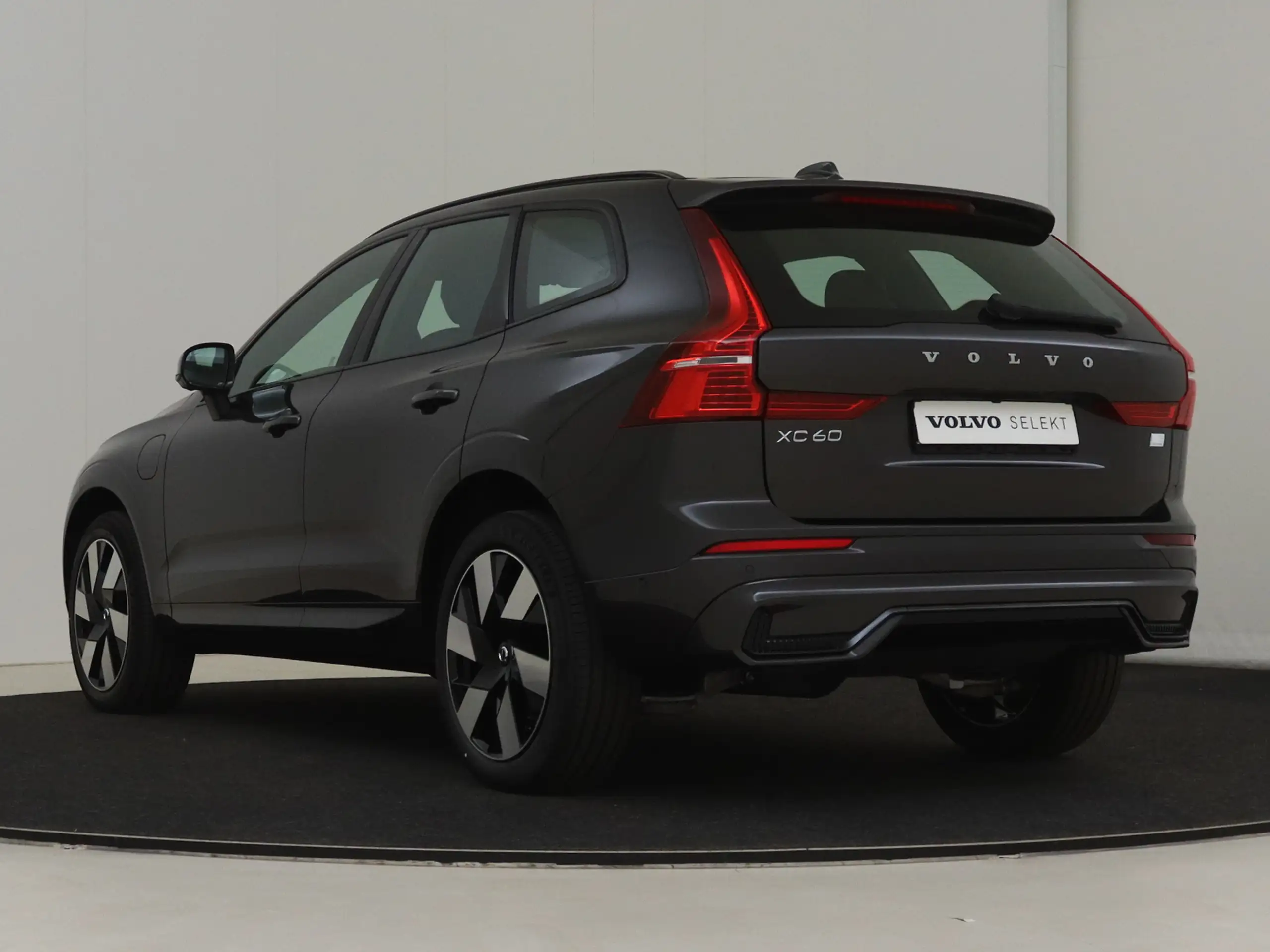 Volvo - XC60