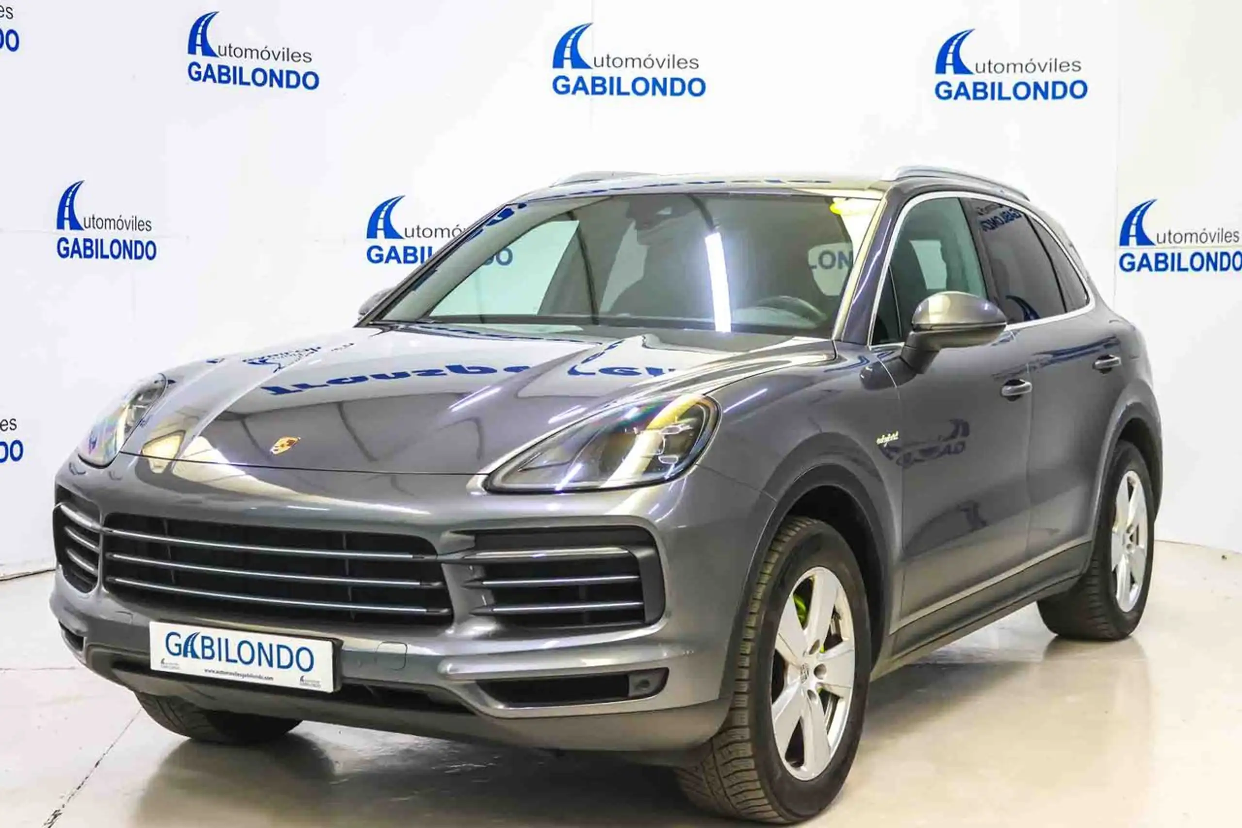 Porsche - Cayenne