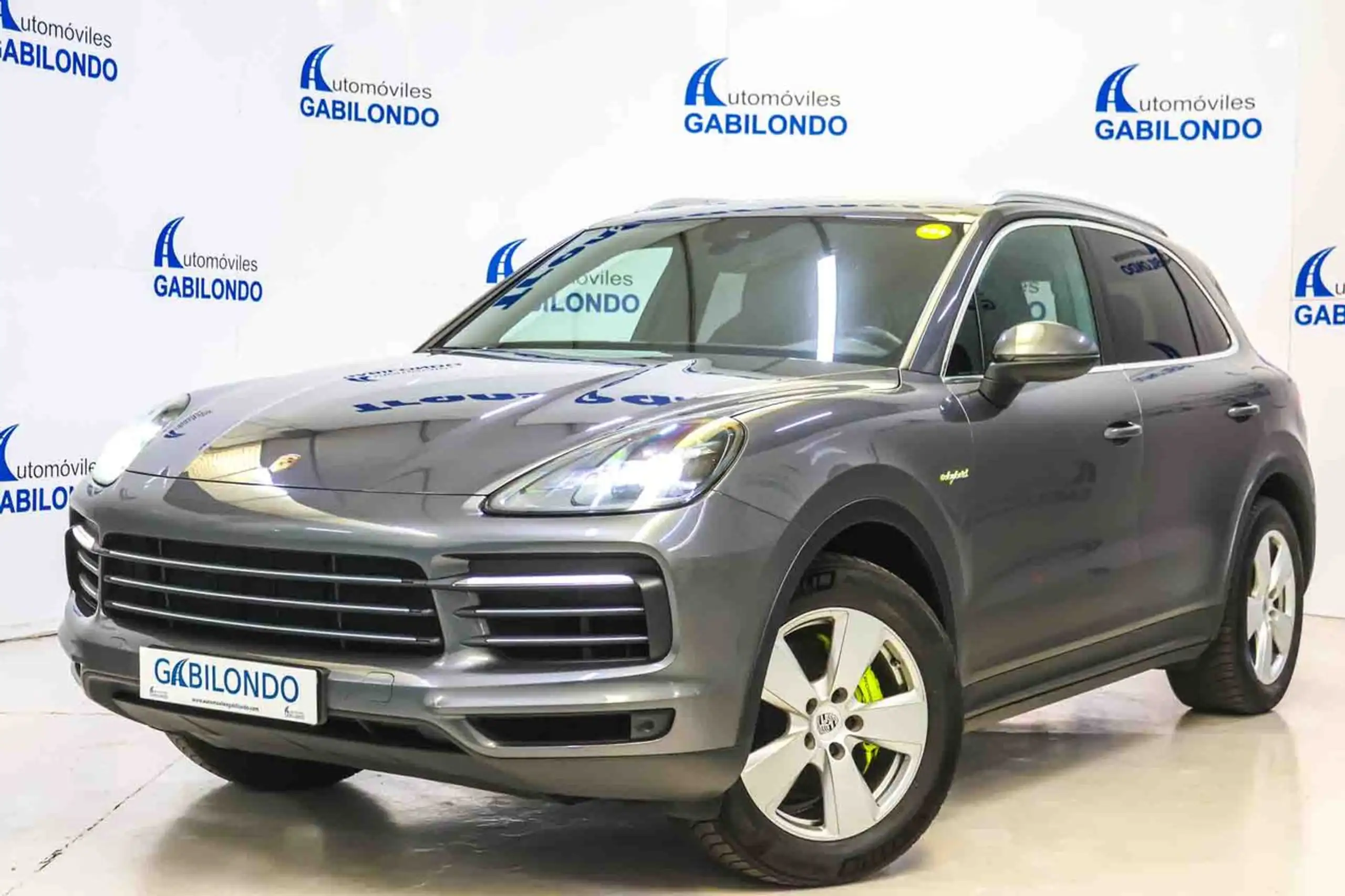 Porsche - Cayenne