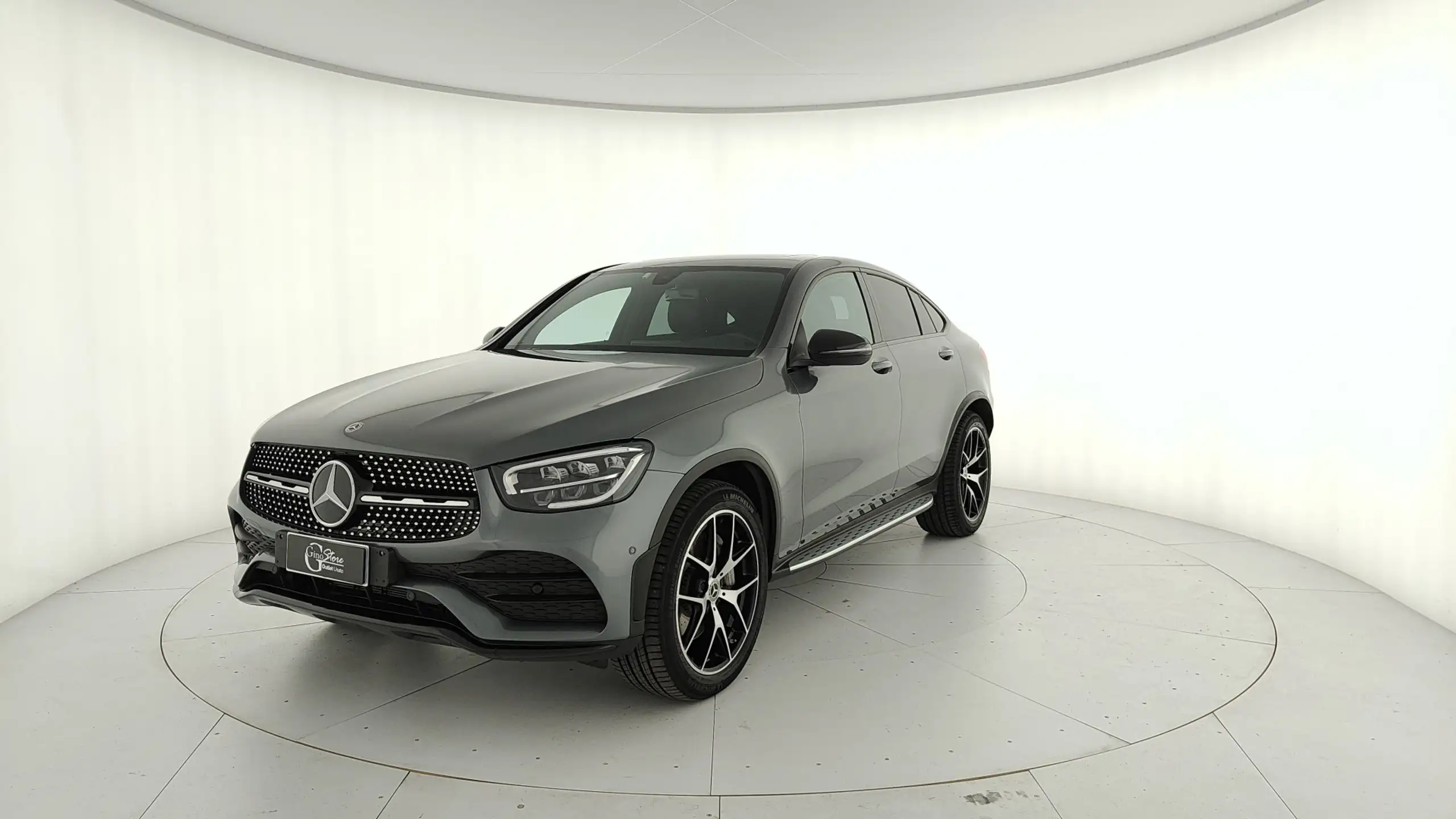 Mercedes-Benz GLC 300 2023