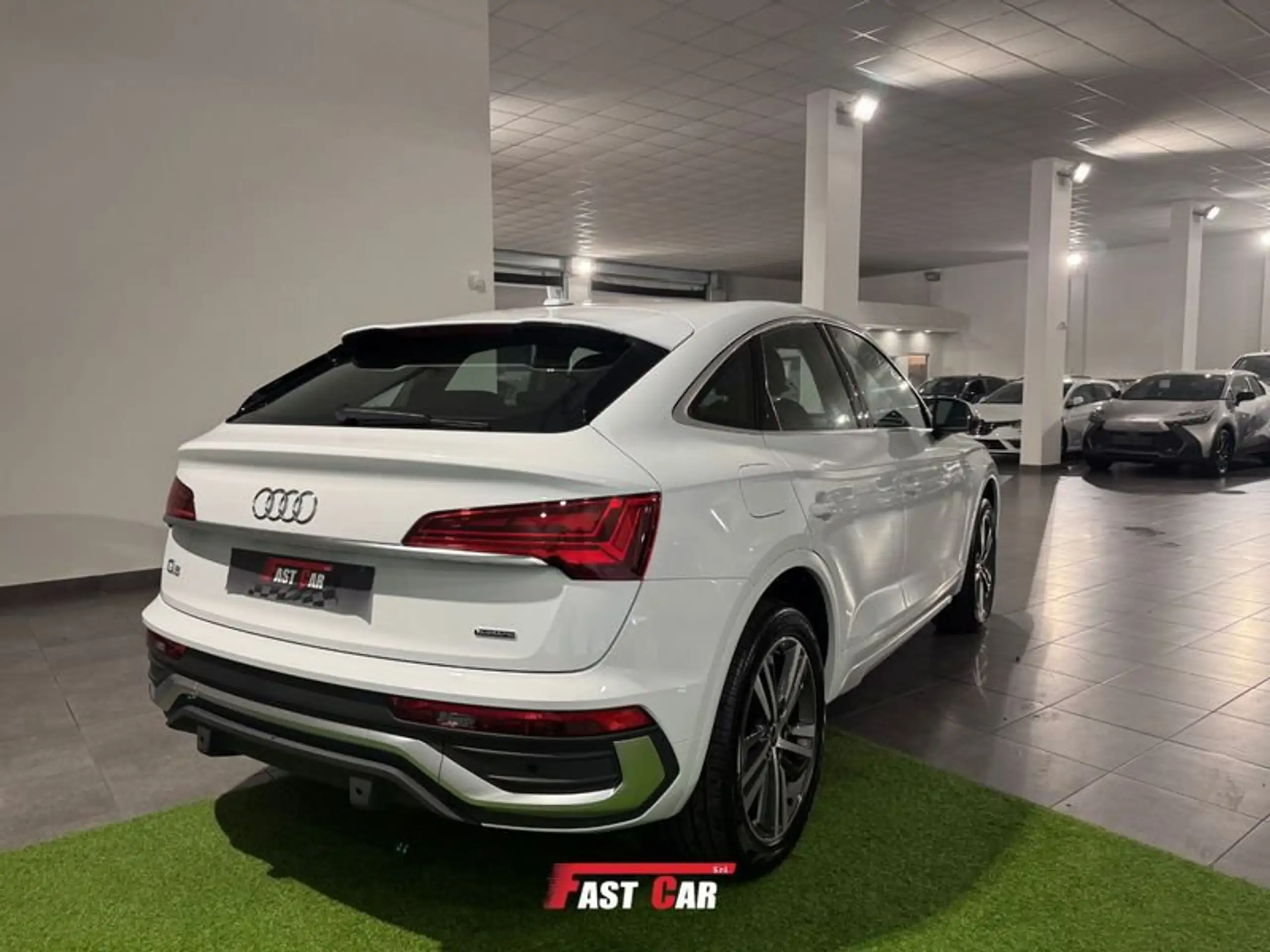 Audi - Q5