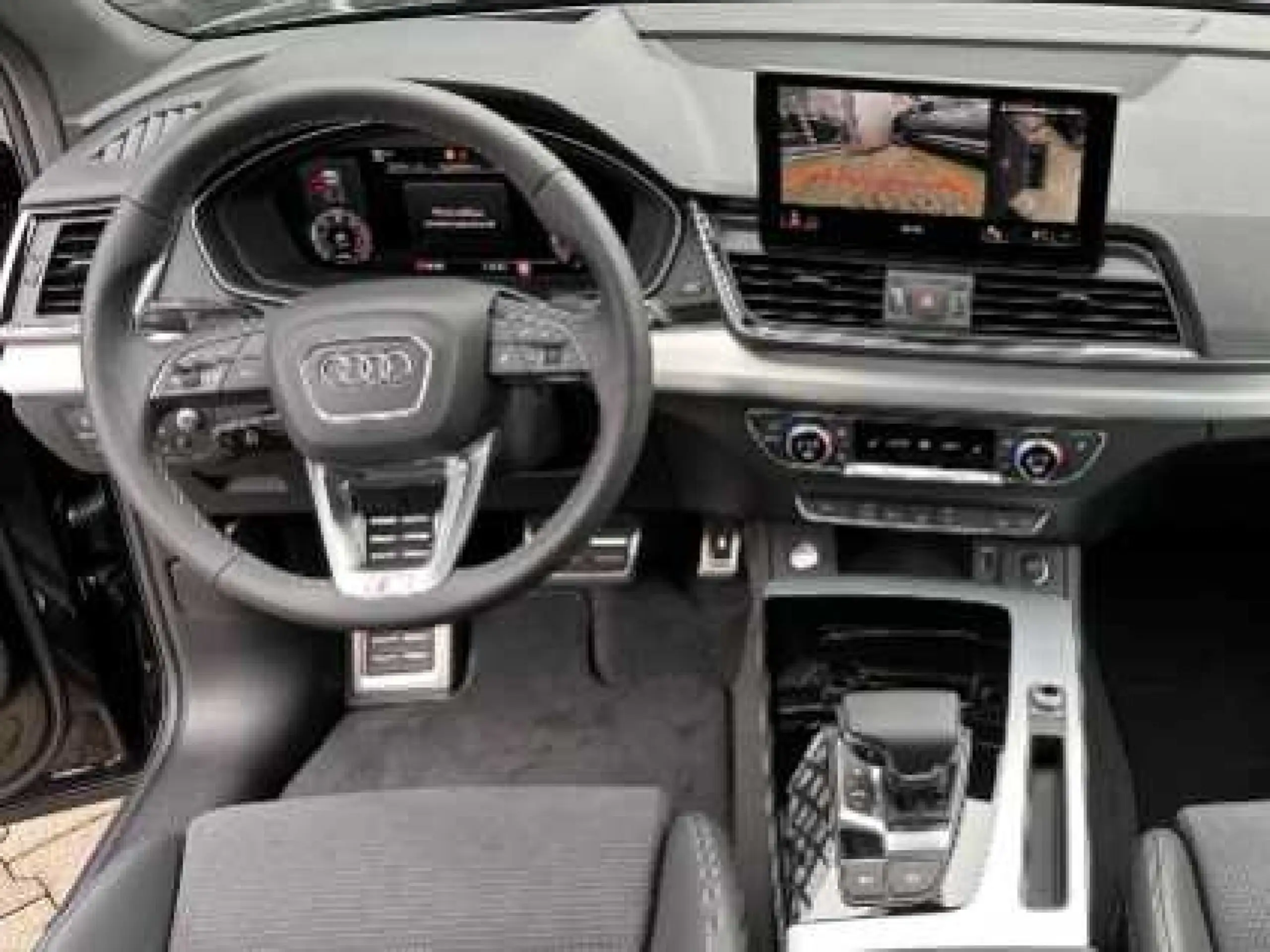 Audi - Q5