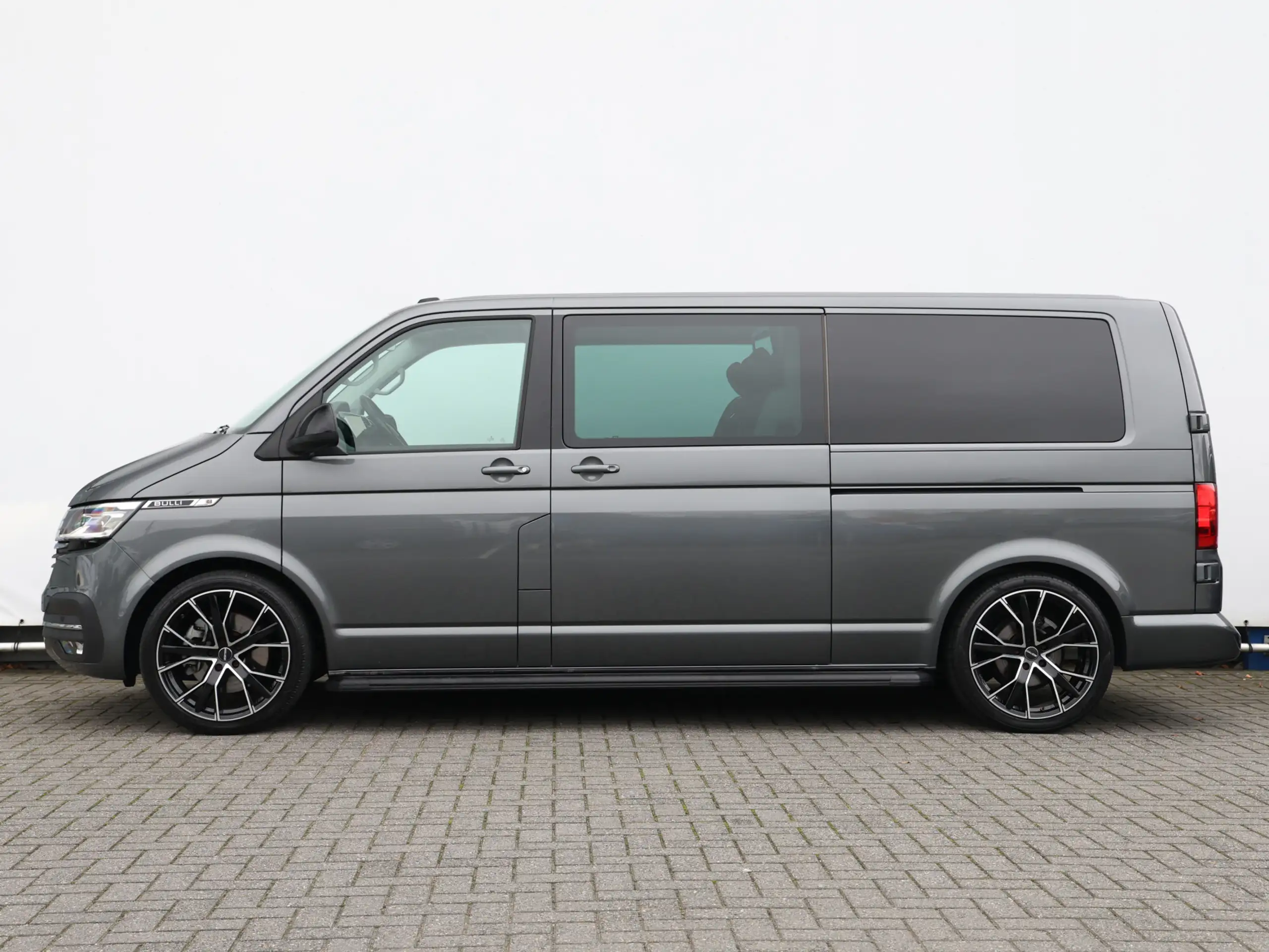 Volkswagen - T6.1 Transporter