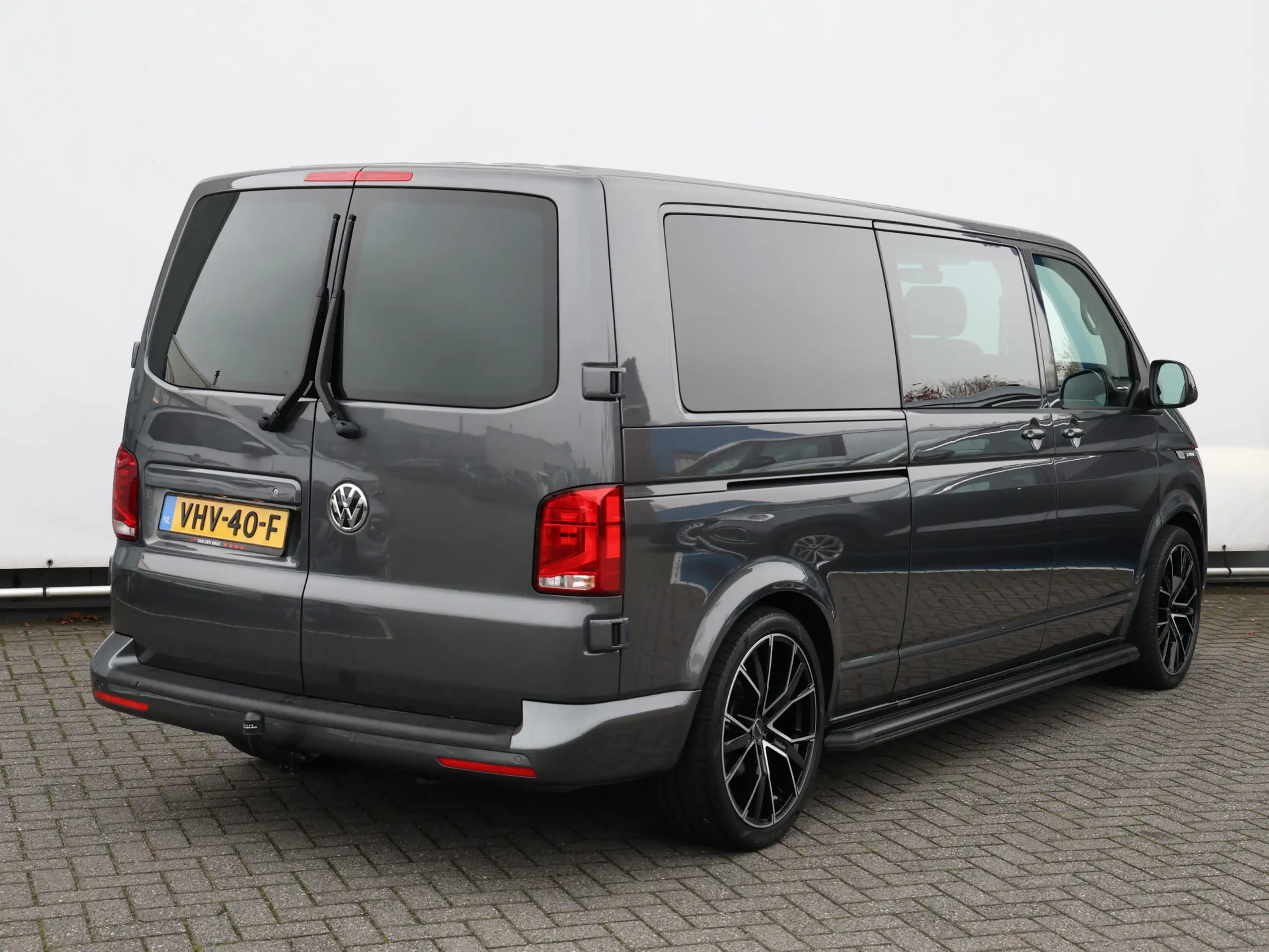 Volkswagen - T6.1 Transporter