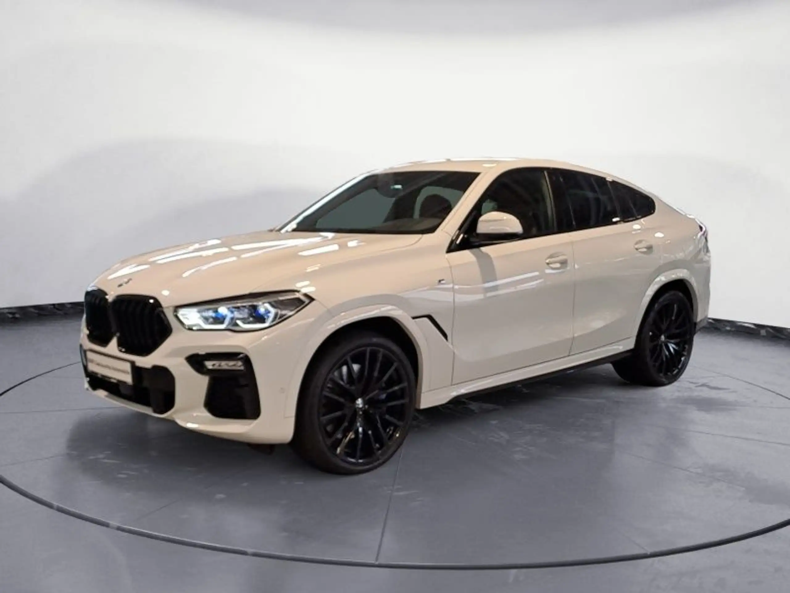 BMW - X6