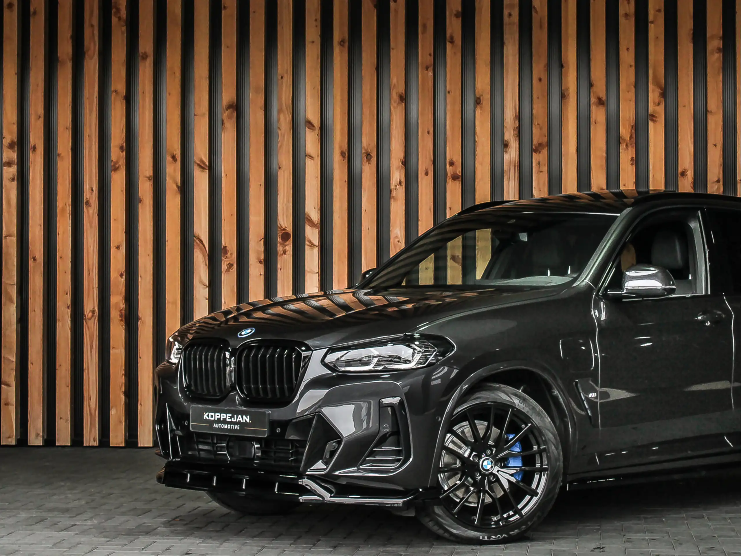 BMW - X3