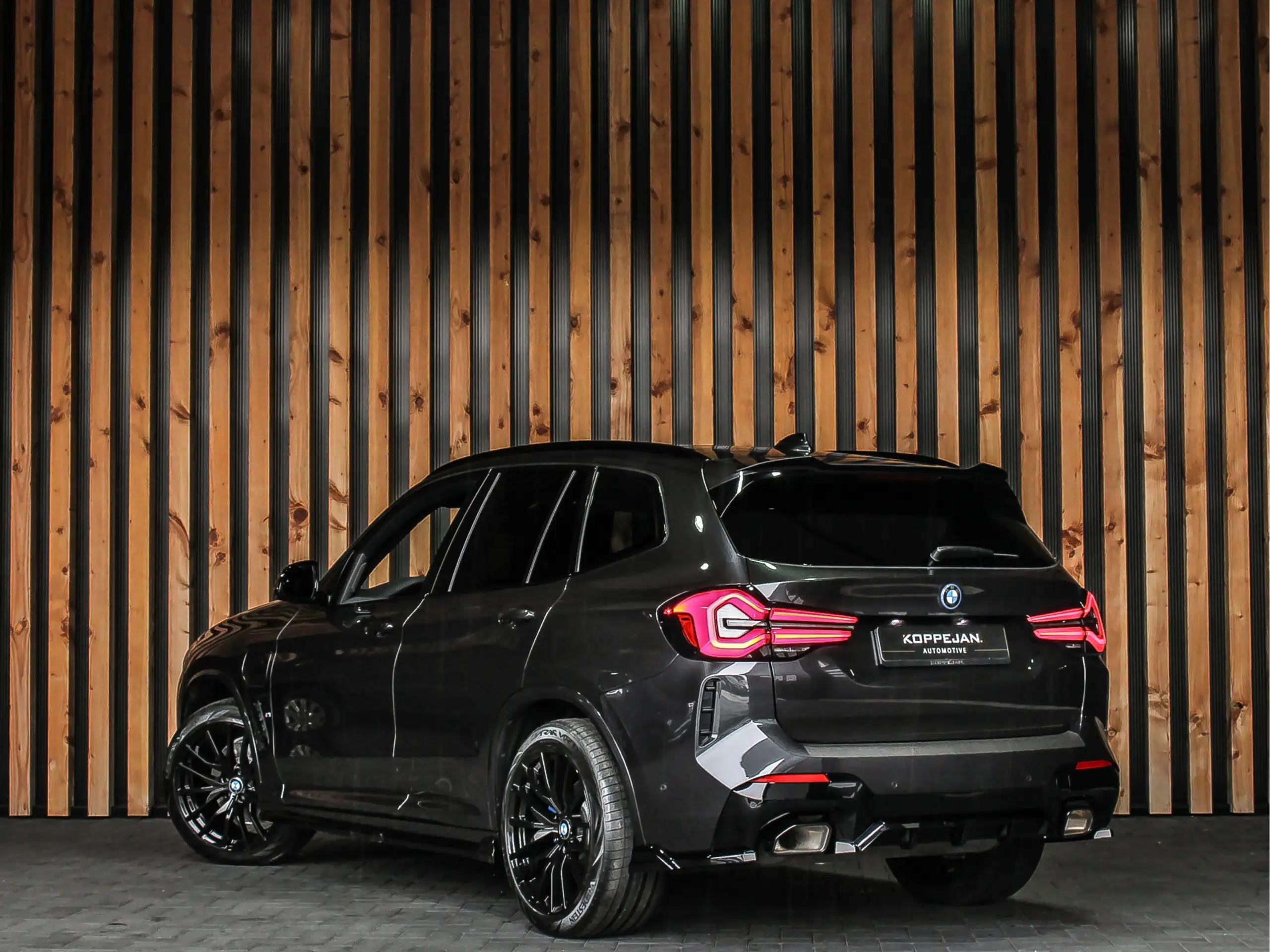 BMW - X3