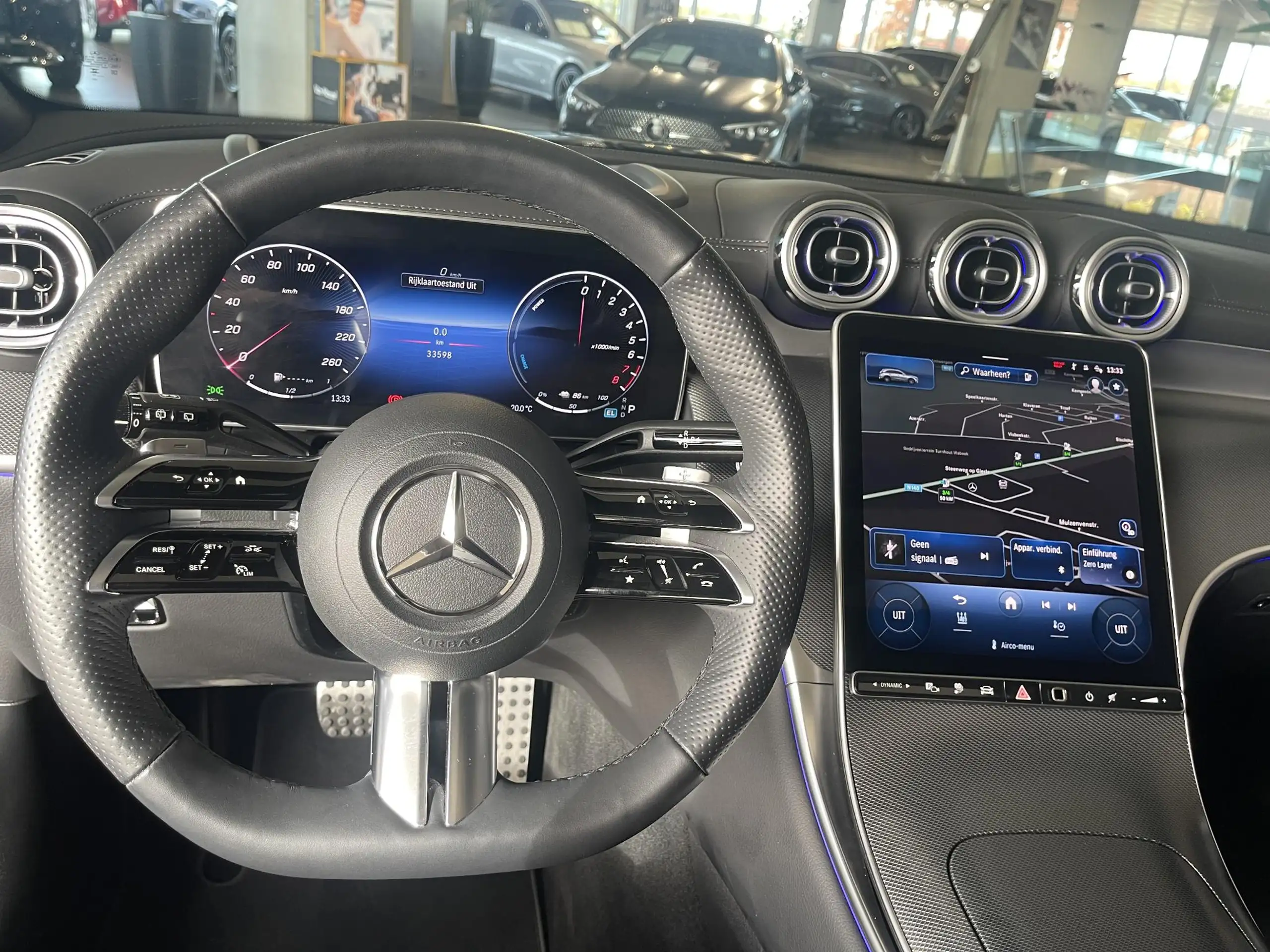 Mercedes-Benz - GLC 300