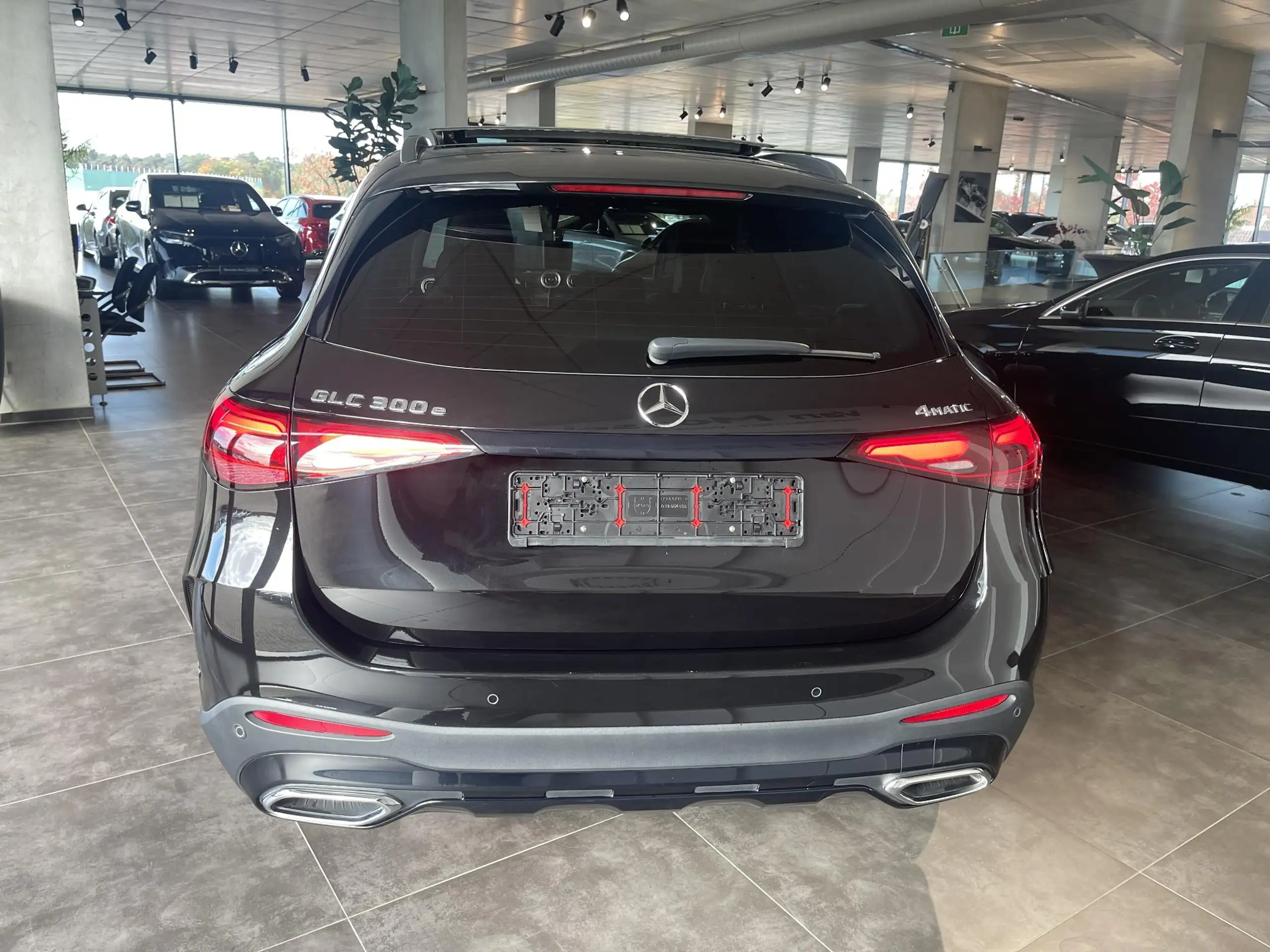 Mercedes-Benz - GLC 300