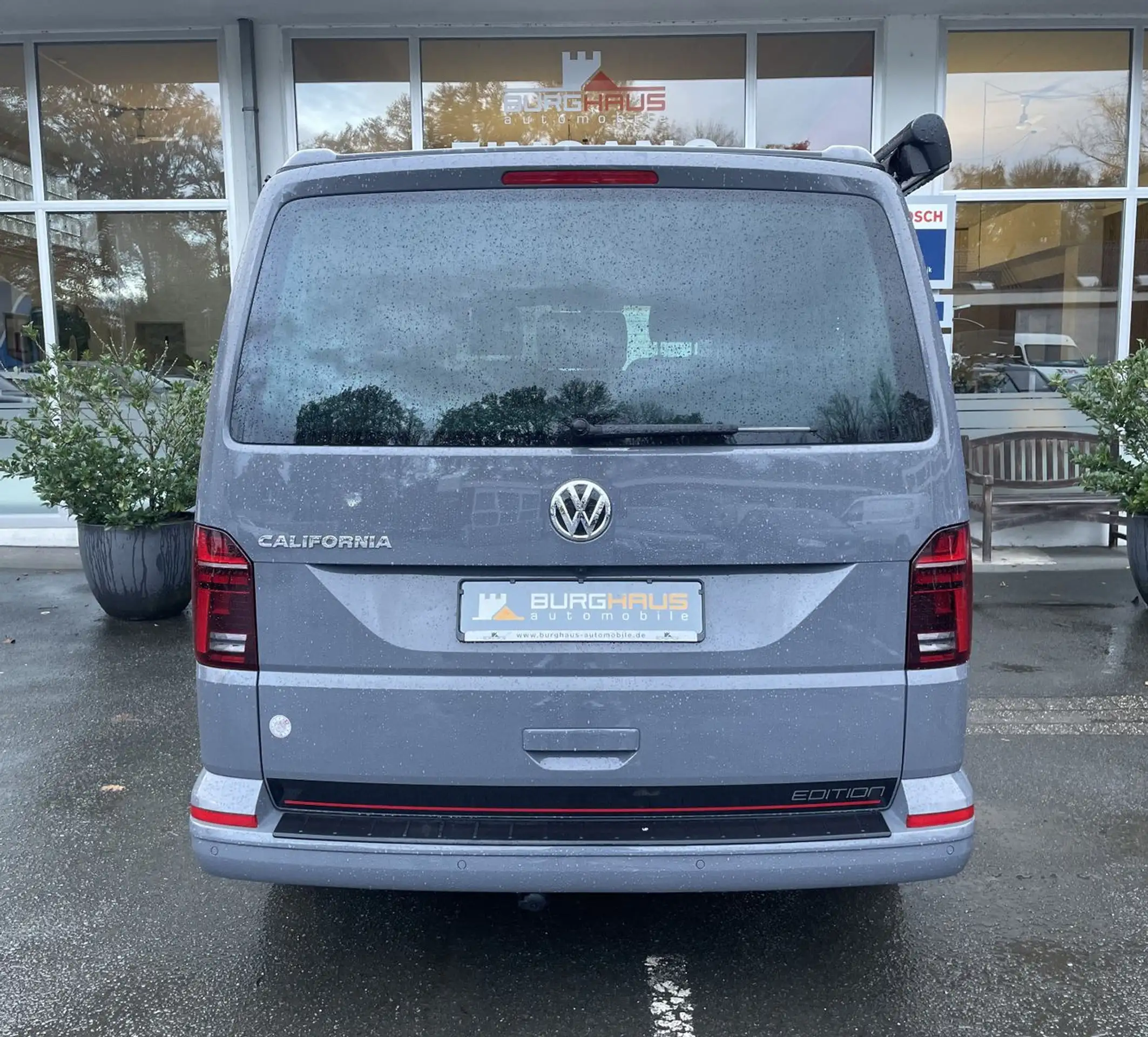 Volkswagen - T6 California