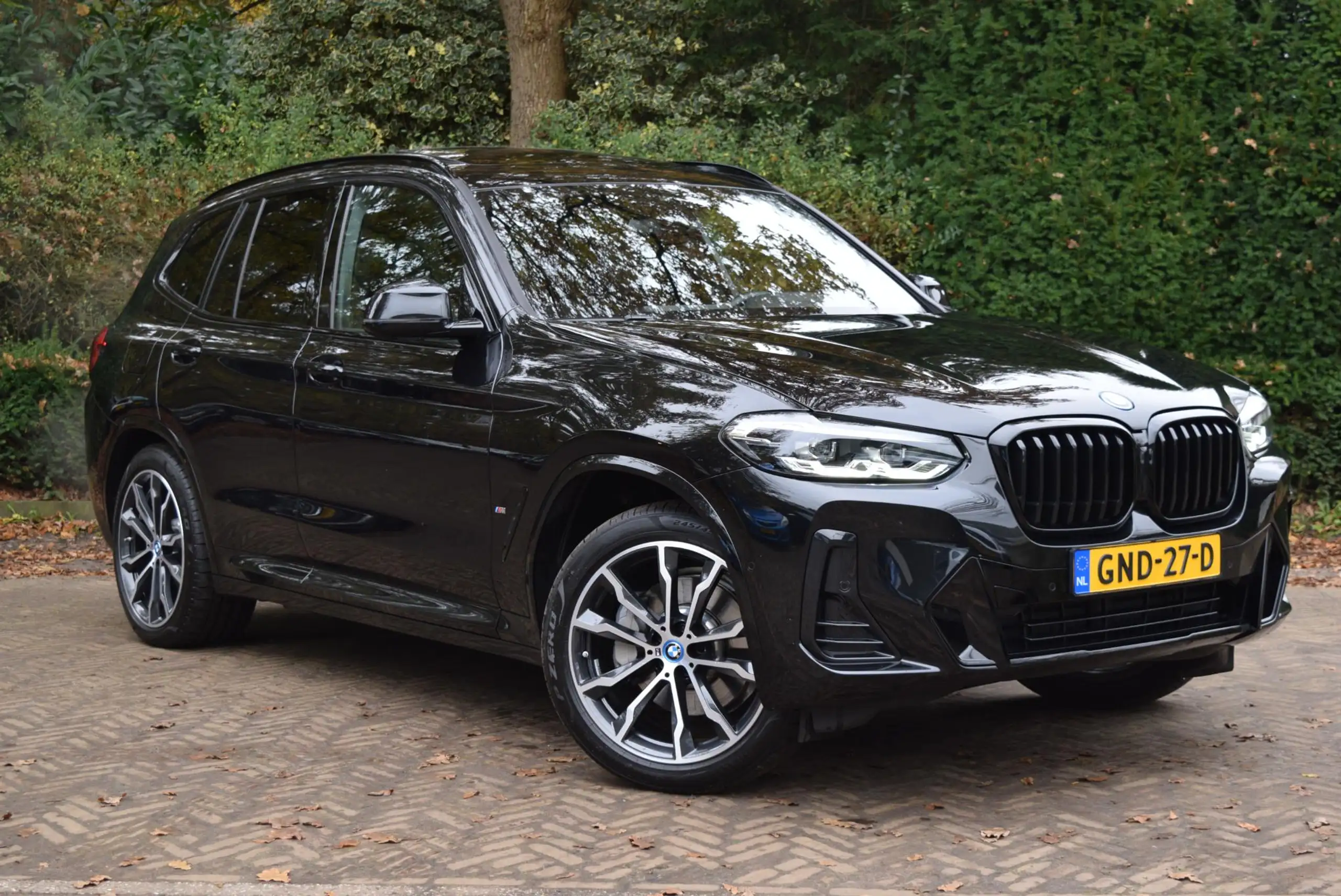 BMW - X3