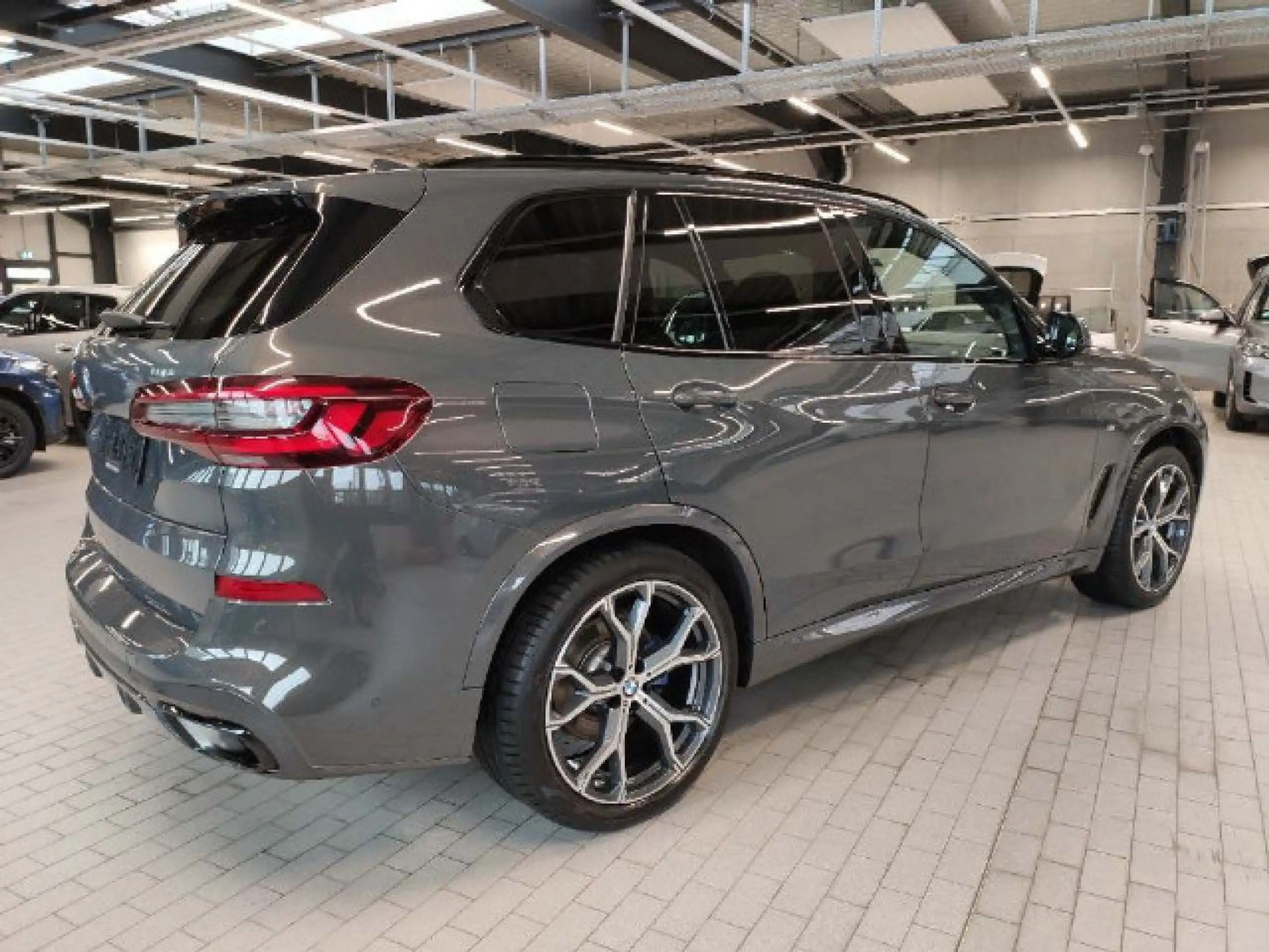 BMW - X5