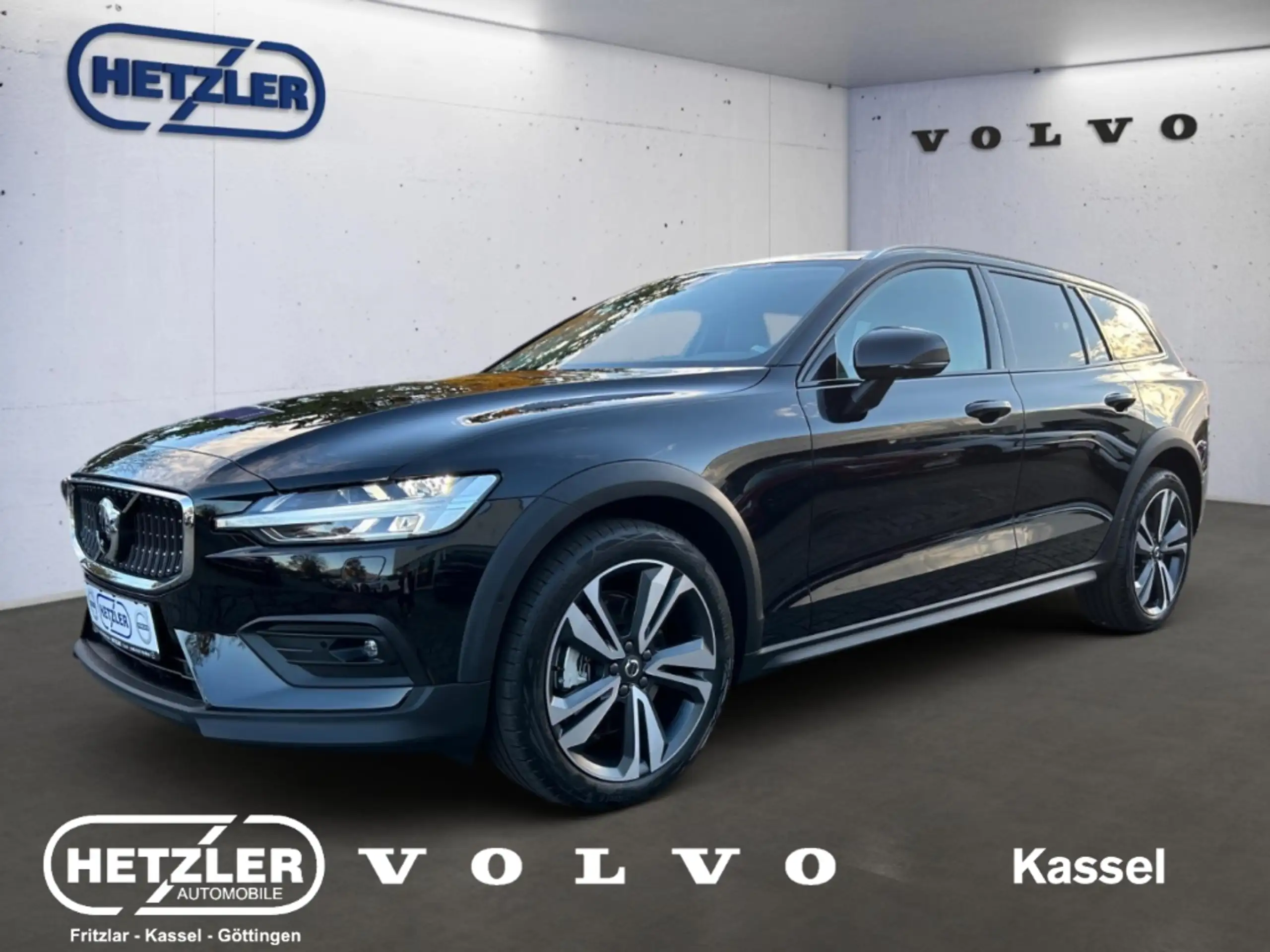 Volvo - V60 Cross Country