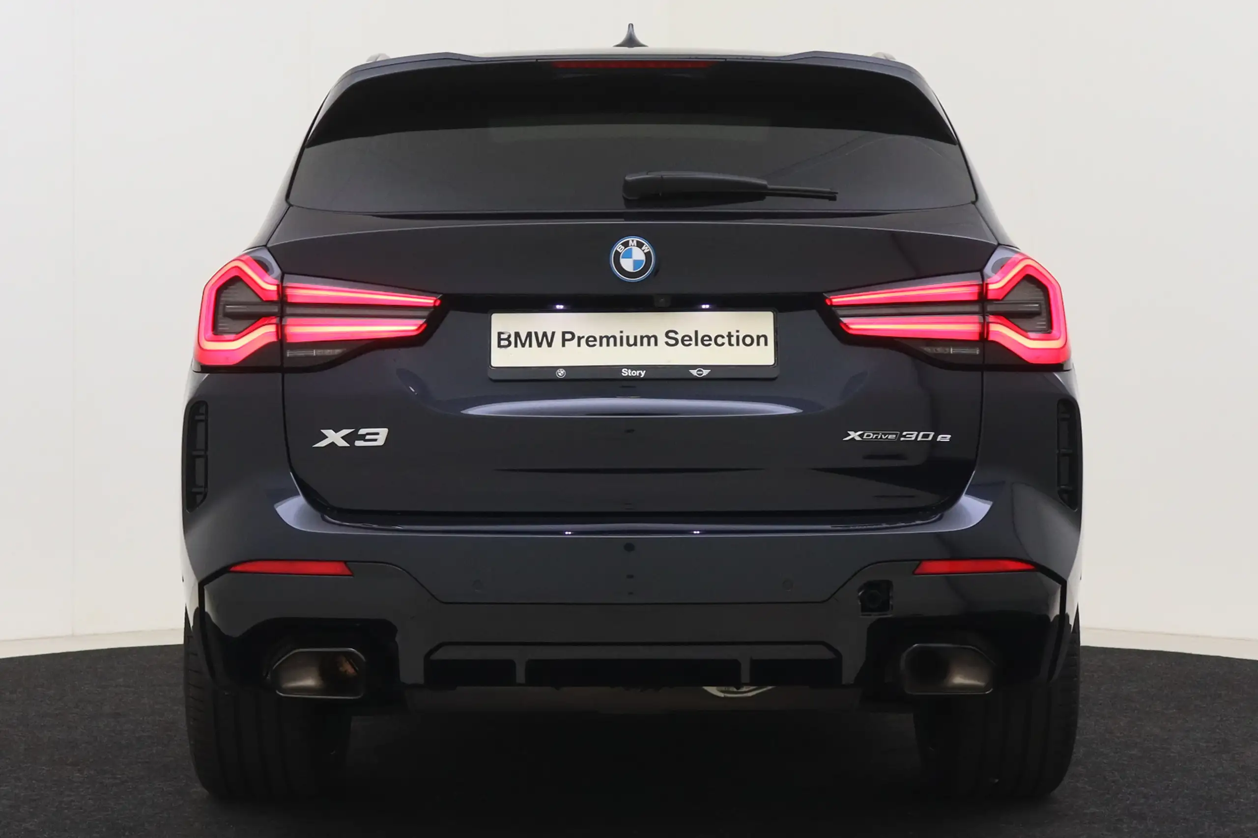 BMW - X3