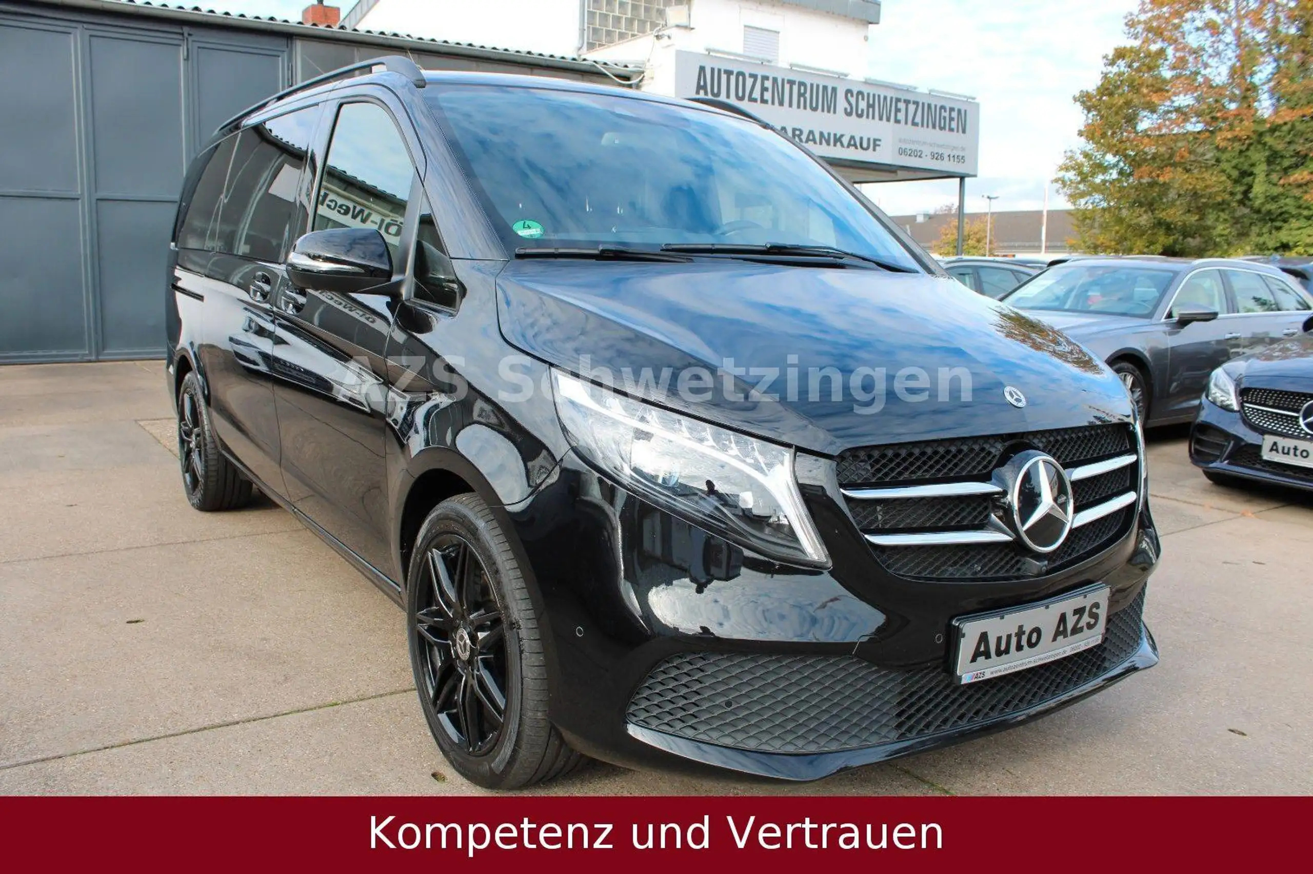 Mercedes-Benz - V 300